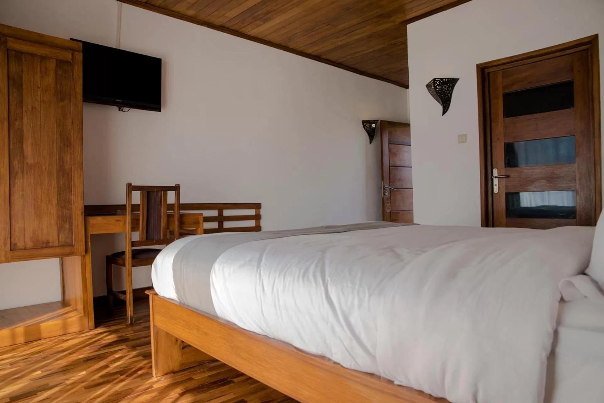 Bed in Ikopa Hôtel Madagascar