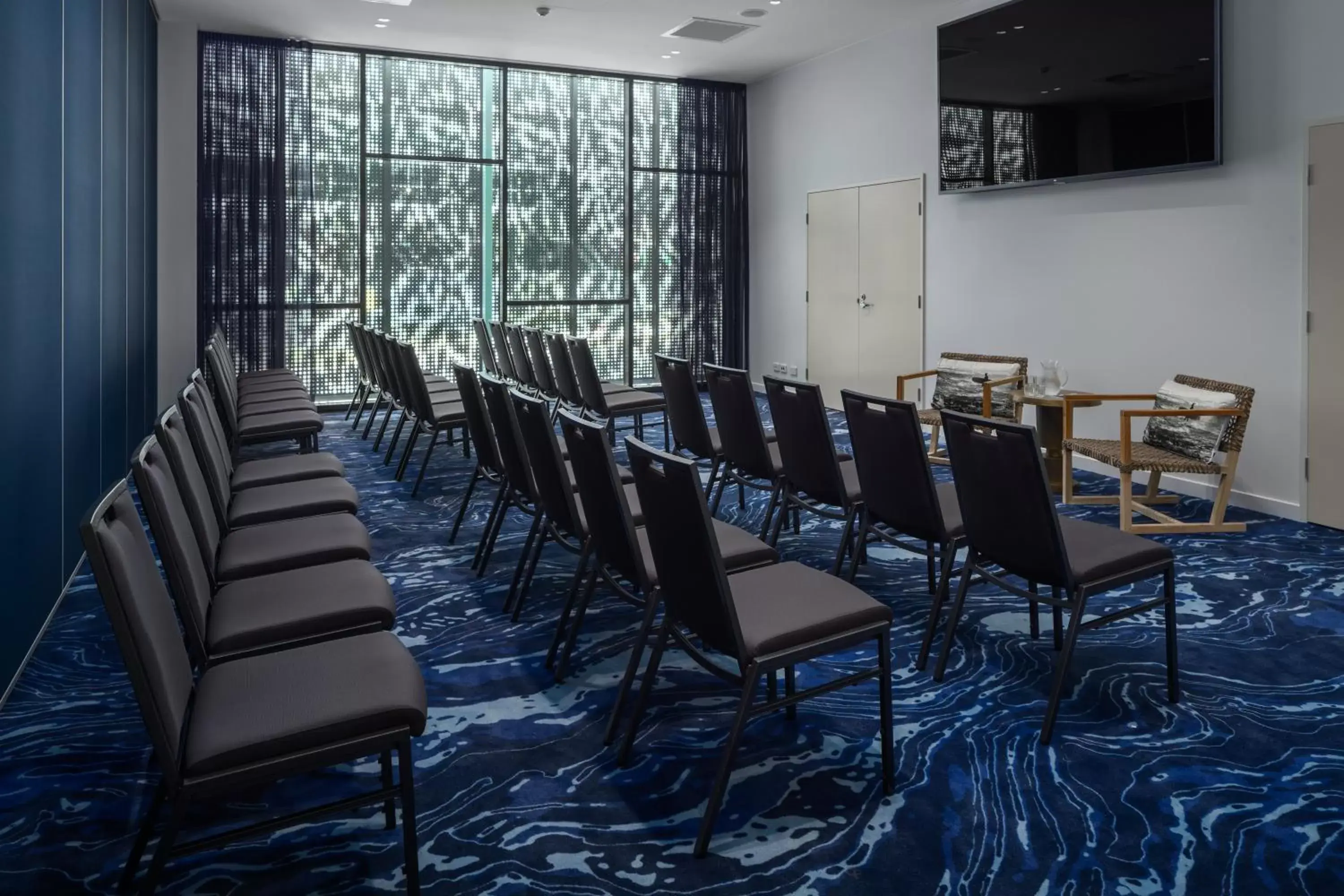 Meeting/conference room, Restaurant/Places to Eat in Rydges Gold Coast Airport