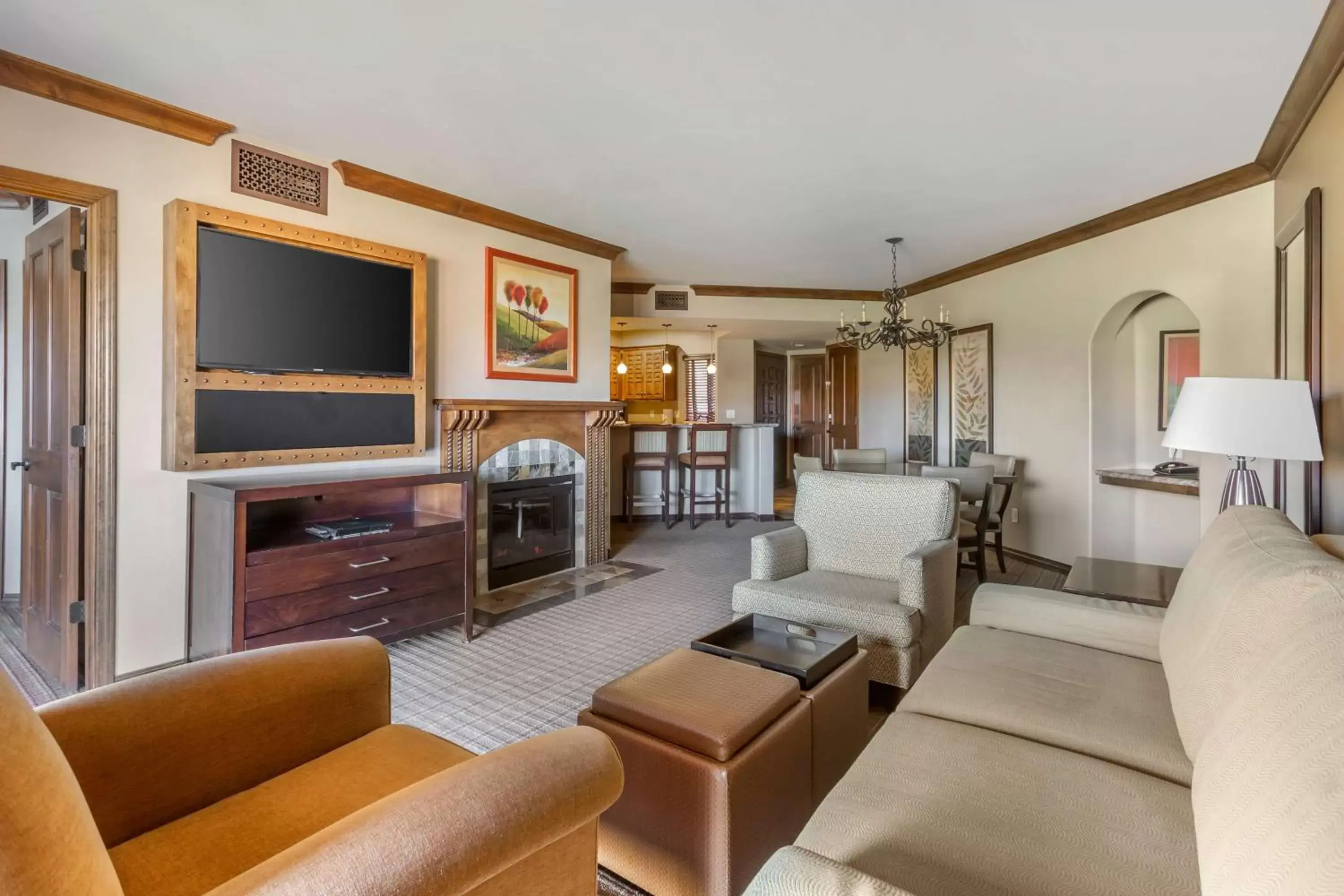 Living room, Seating Area in Hilton Vacation Club Sedona Summit