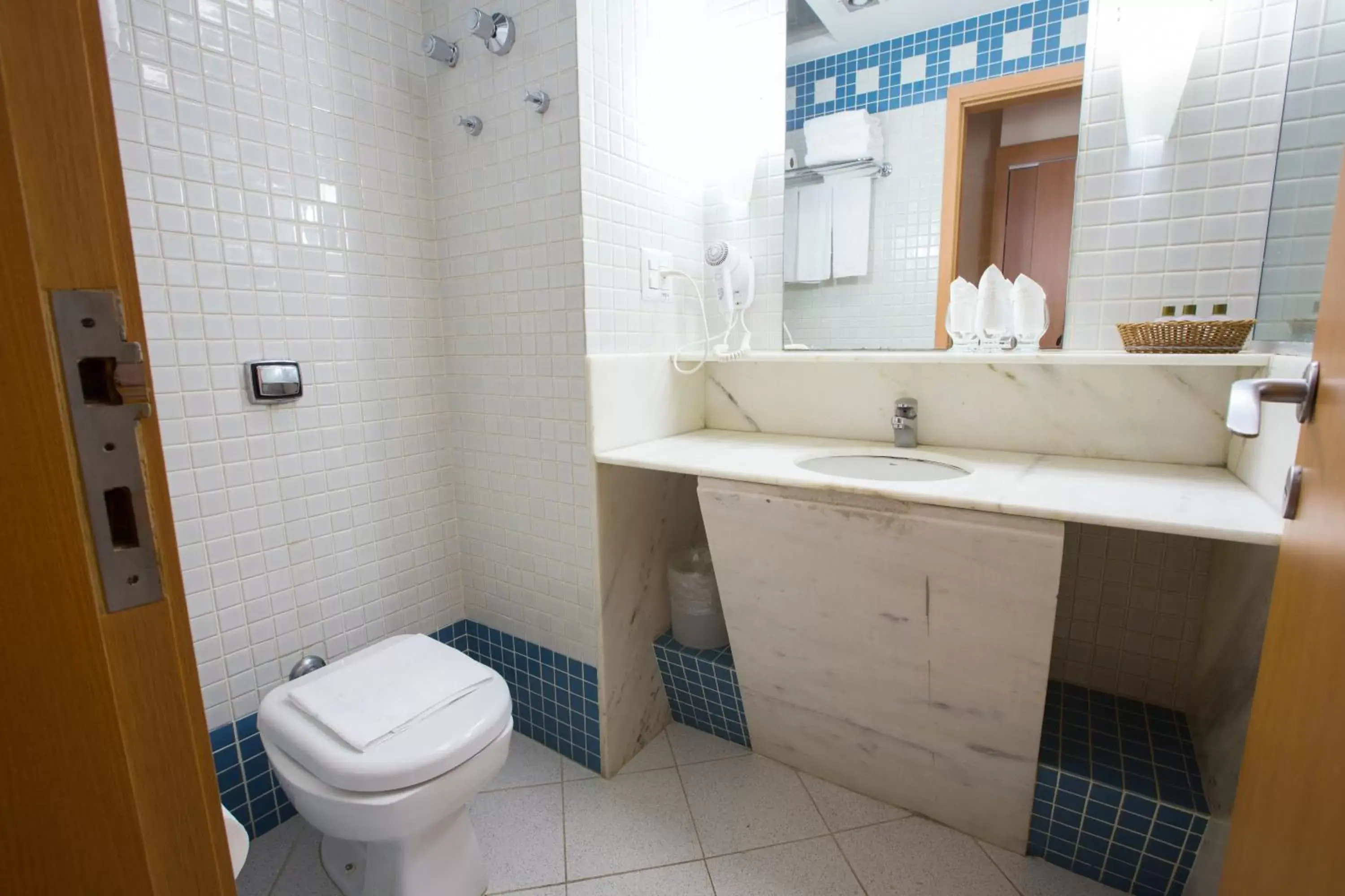 Bathroom in Augusto's Rio Copa Hotel