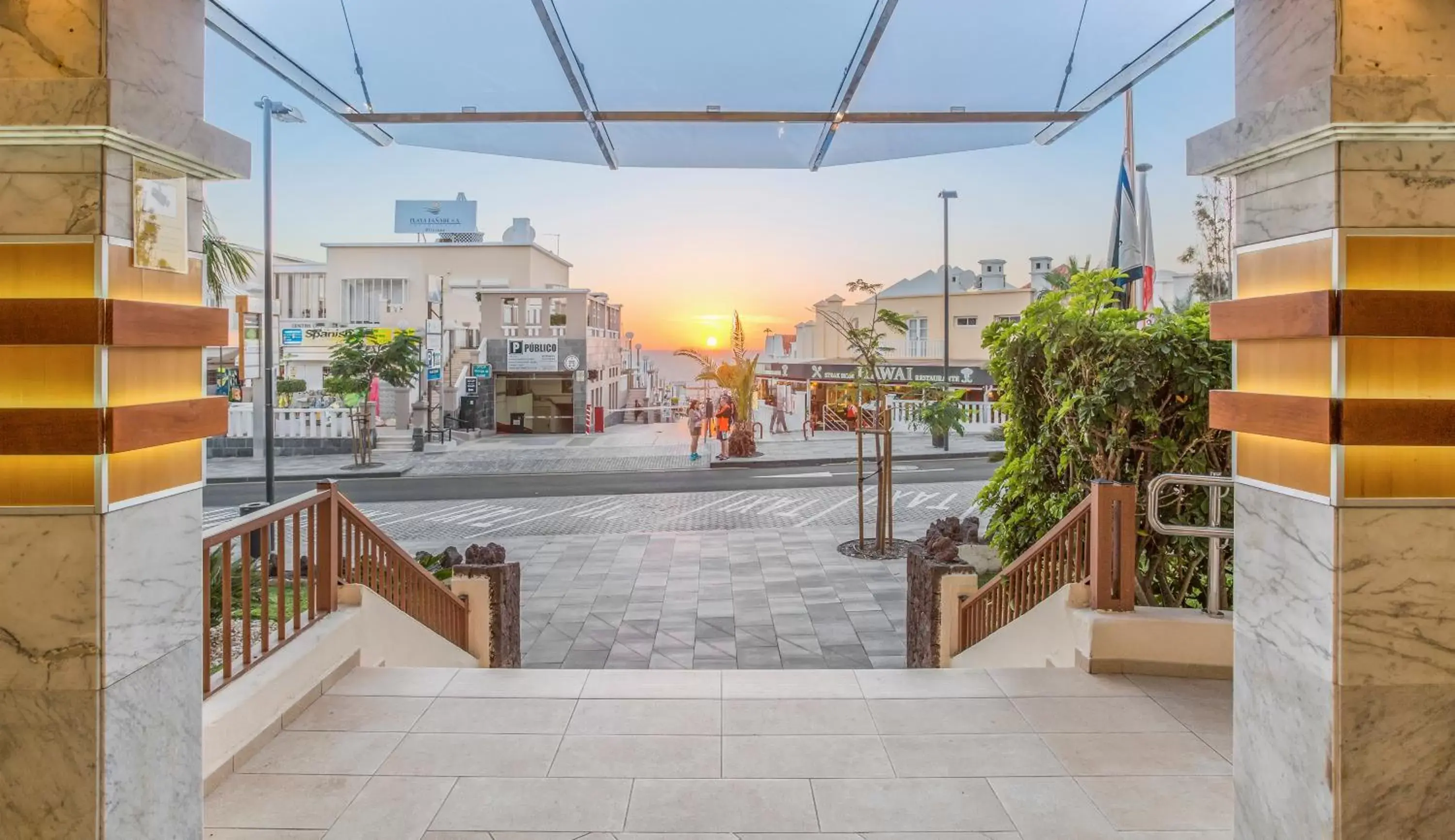 Facade/entrance in Royal Sunset Beach Club