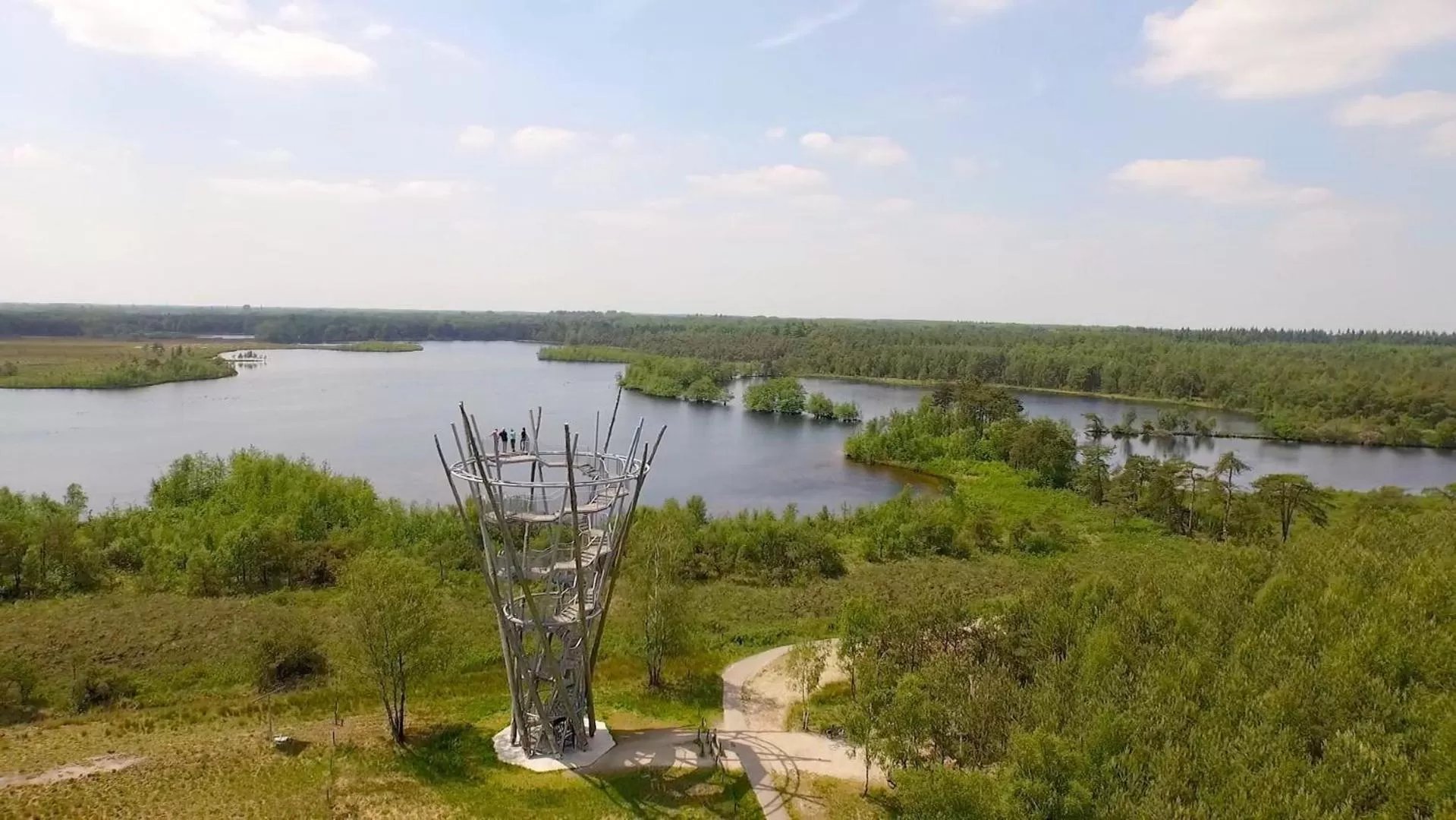 Nearby landmark in Hotel & Restaurant - Auberge De Hilver