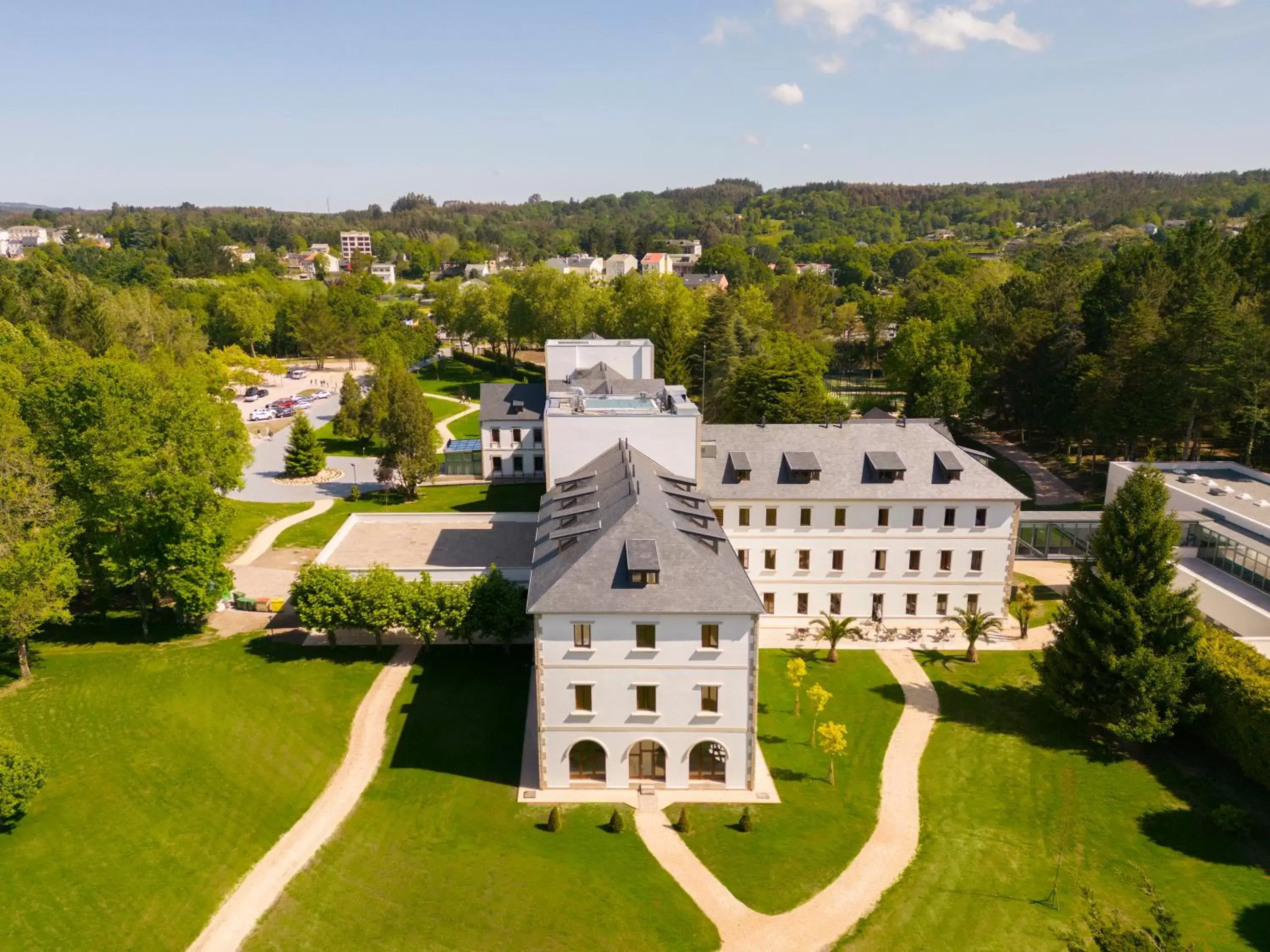 Property building, Bird's-eye View in Iberik Gran Balneario de Guitiriz & Golf