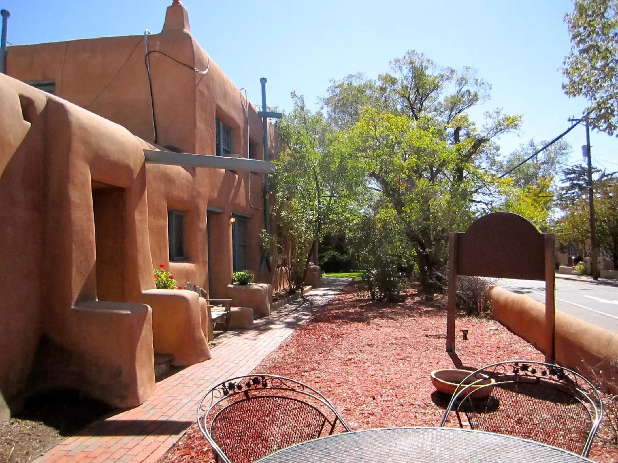 Garden in Pueblo Bonito Santa Fe