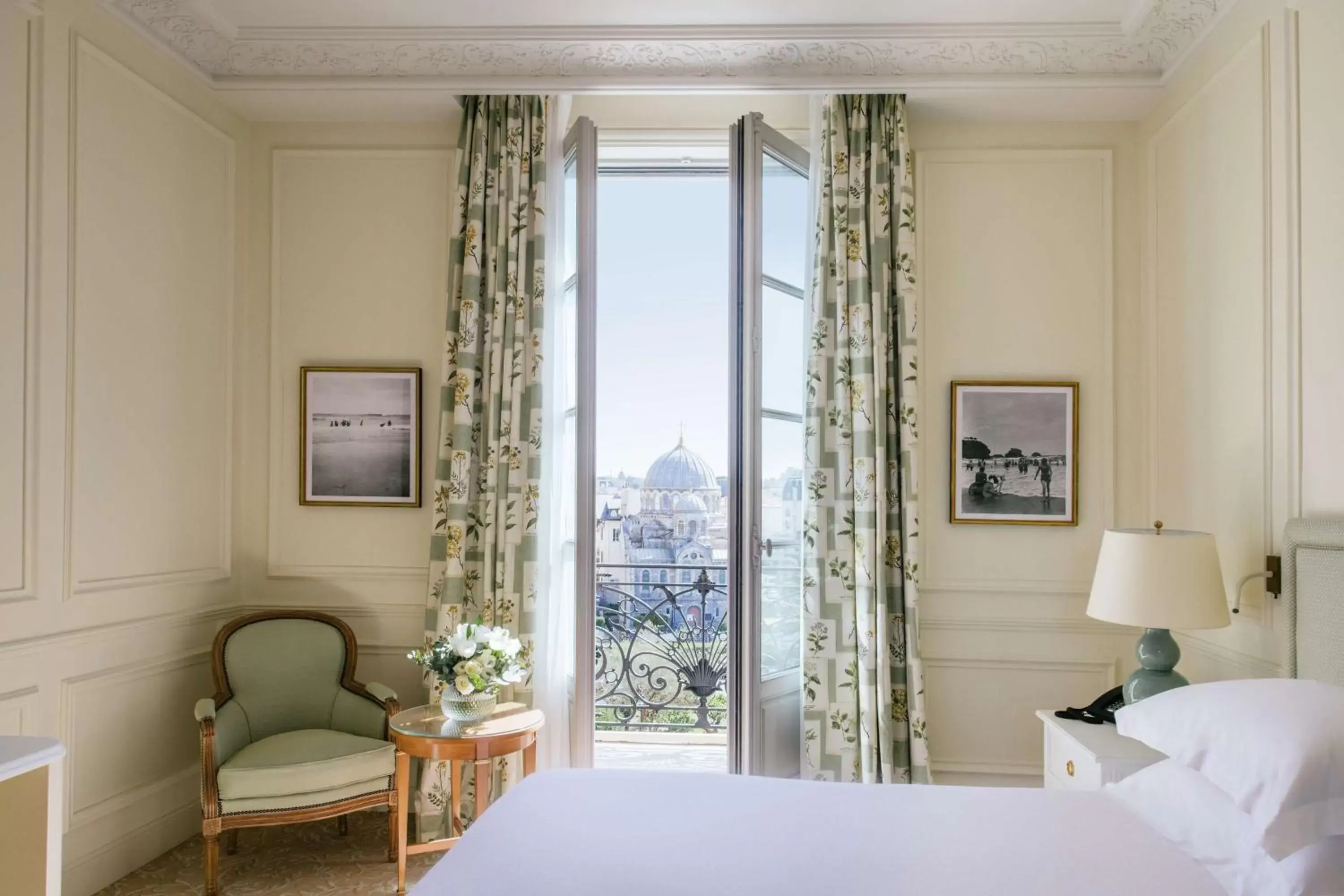 Photo of the whole room in Hôtel du Palais Biarritz, in The Unbound Collection by Hyatt