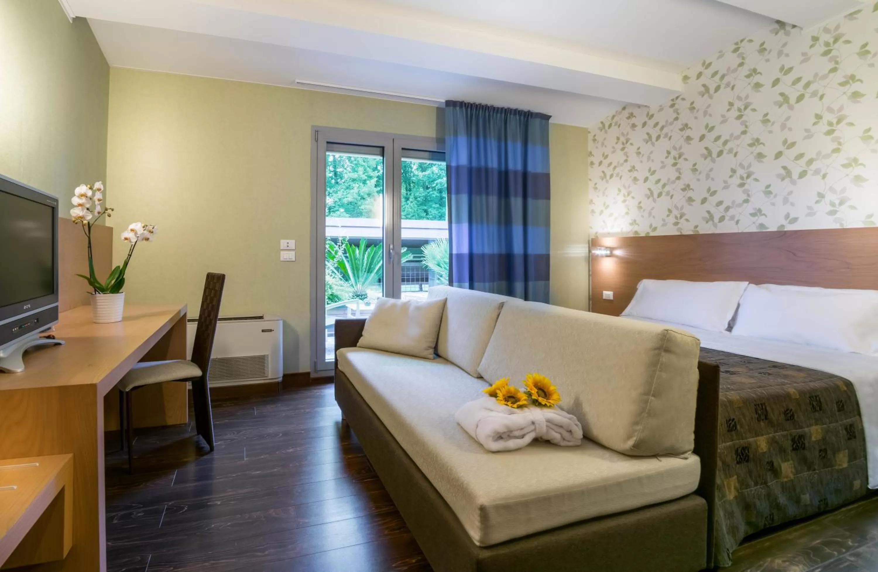 Photo of the whole room, Bed in Relais Bellaria Hotel & Congressi