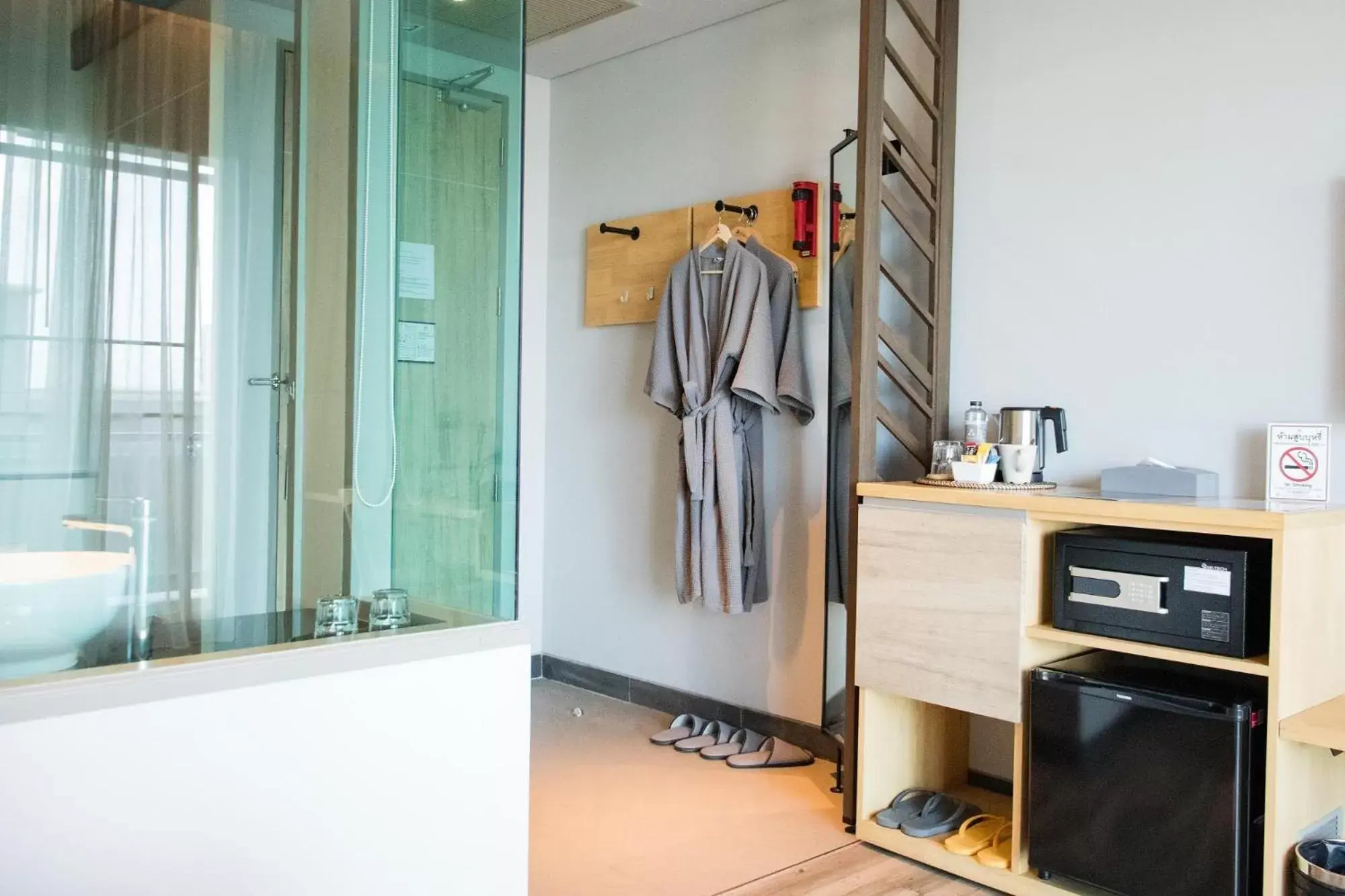 Deluxe Double or Twin Room in Aisana Hotel Korat Deluxe Double or Twin Room in Aisana Hotel Korat