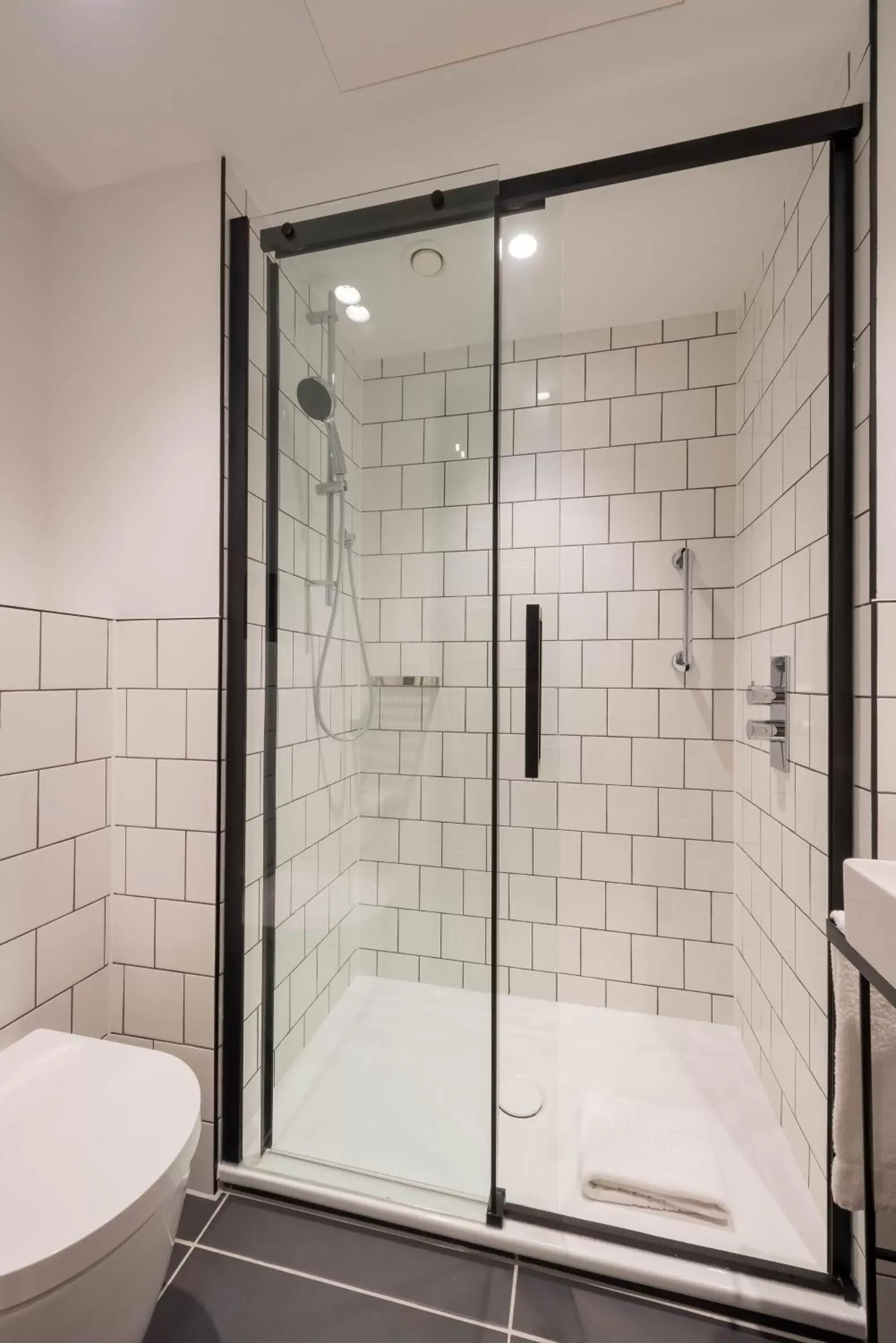 Shower, Bathroom in The Wesley Camden Town