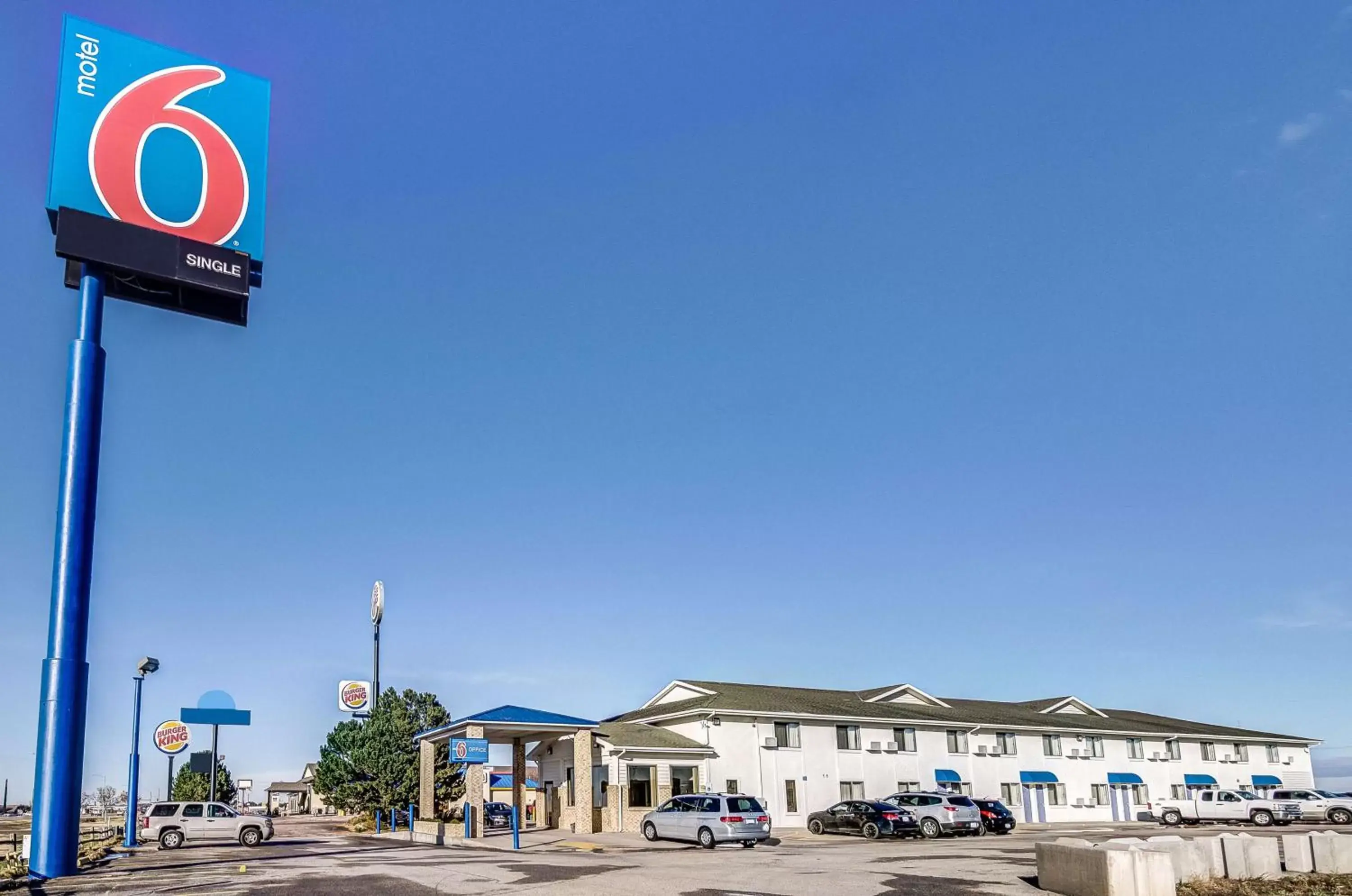 Property building in Motel 6-Colby, KS