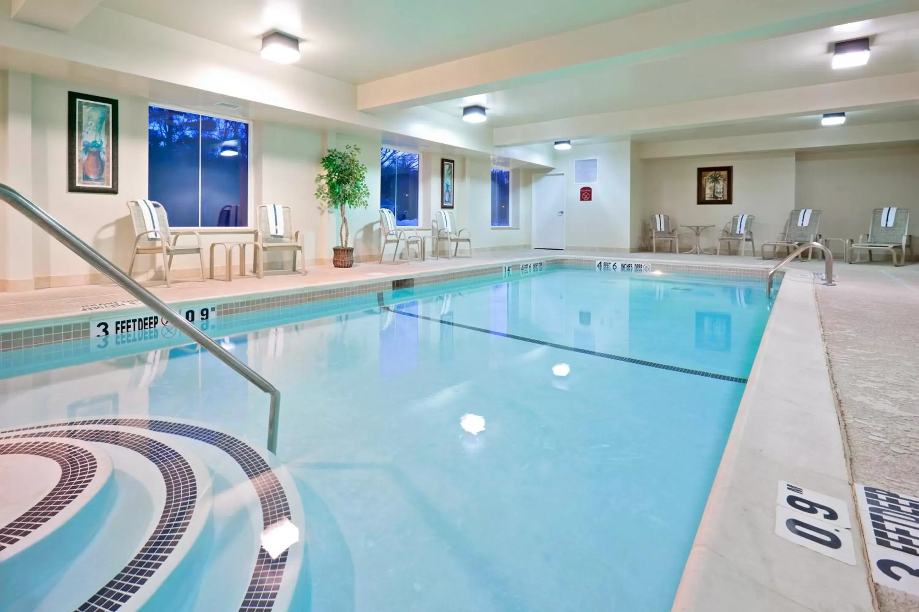 Swimming Pool in Holiday Inn Express Hotel & Suites Clifton Park, an IHG Hotel