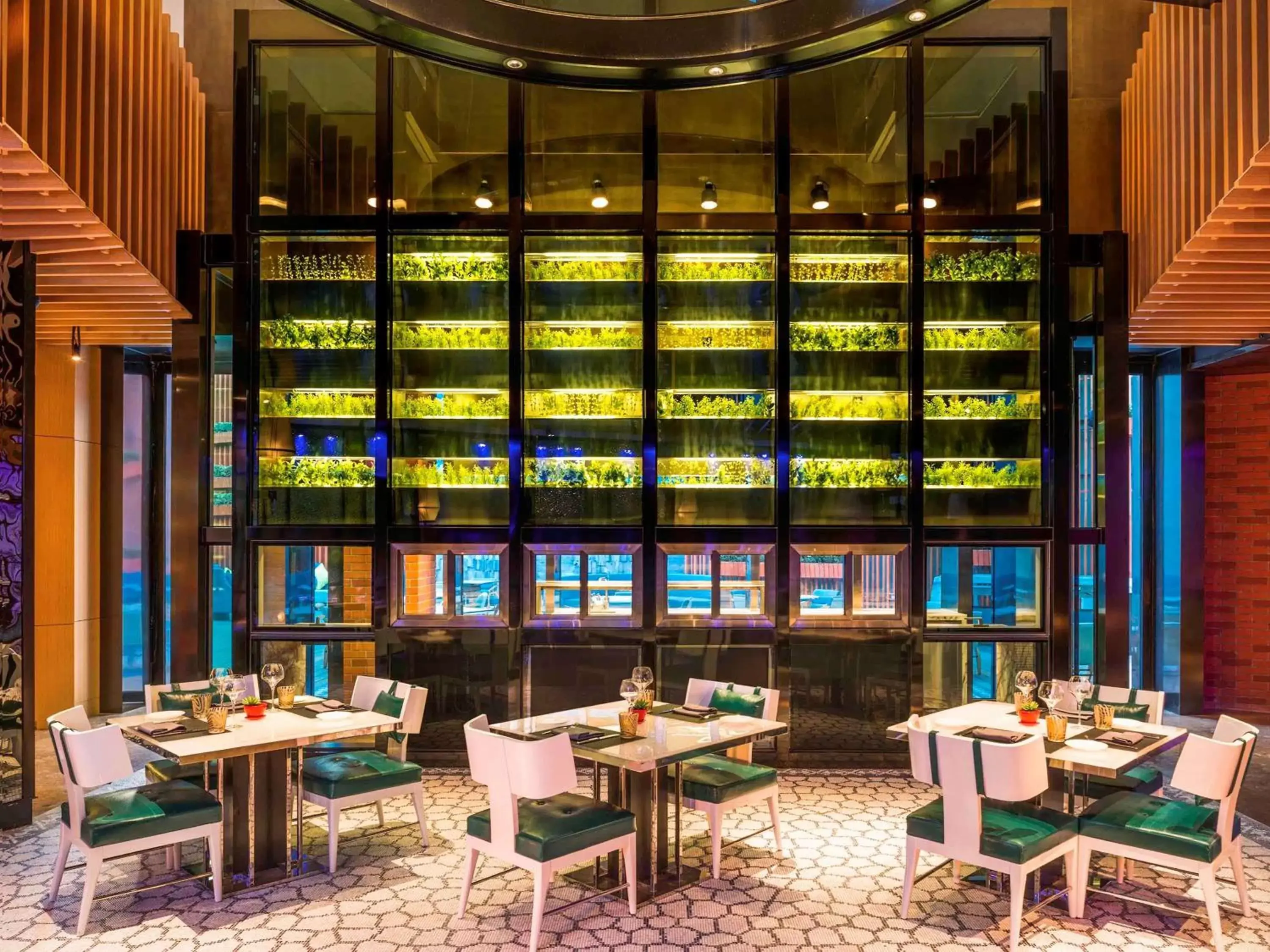 Restaurant/Places to Eat in Sofitel Beijing Central