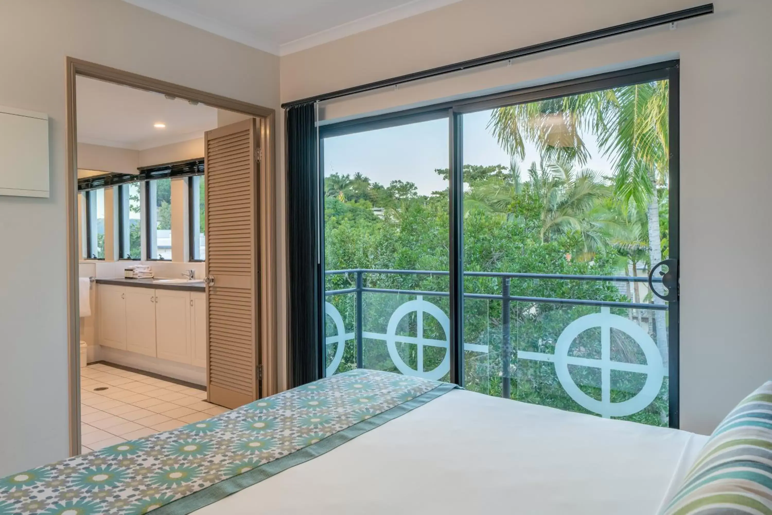 Bedroom, Bed in Regal Port Douglas