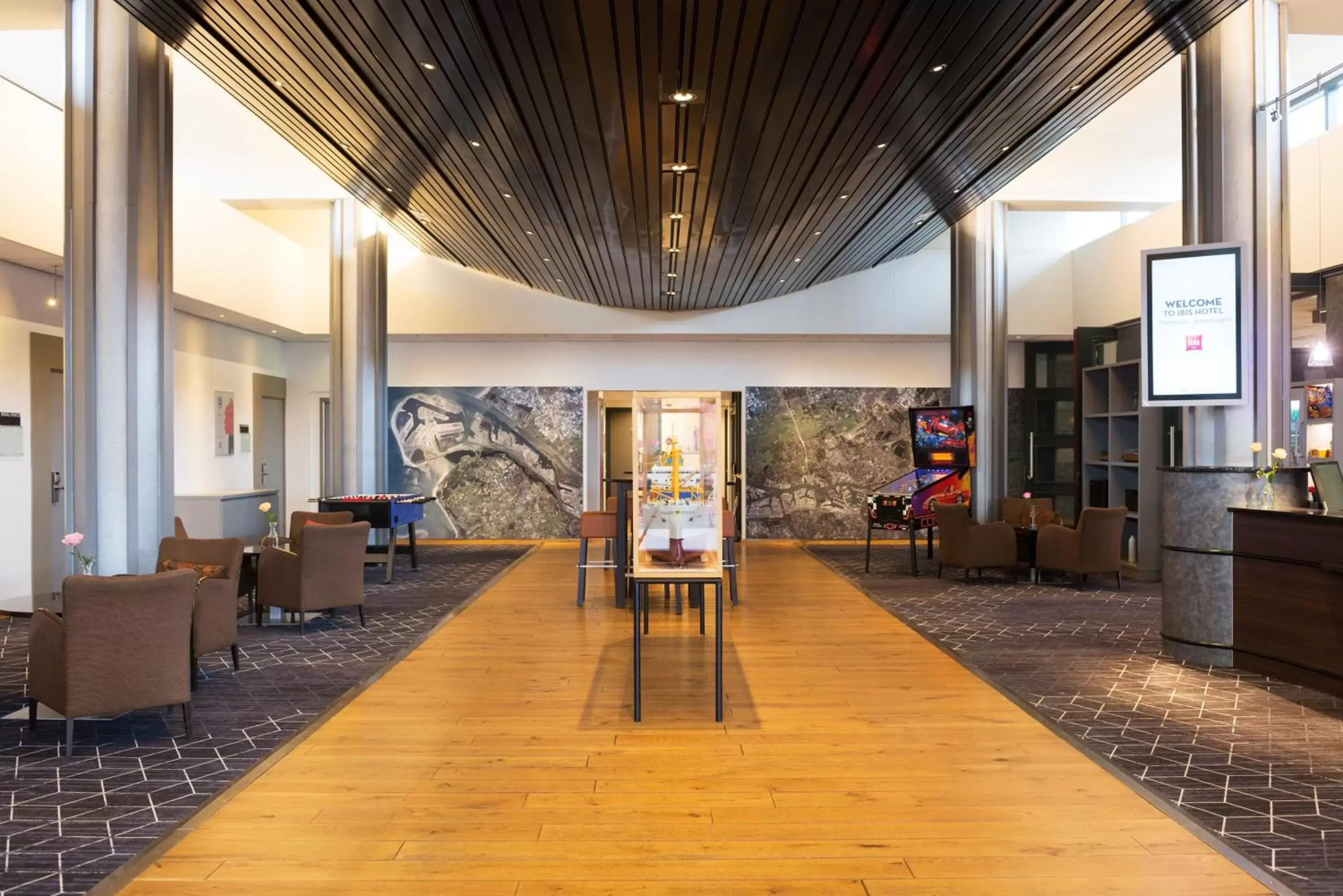 Lobby or reception in ibis Rotterdam Vlaardingen Lobby or reception in ibis Rotterdam Vlaardingen