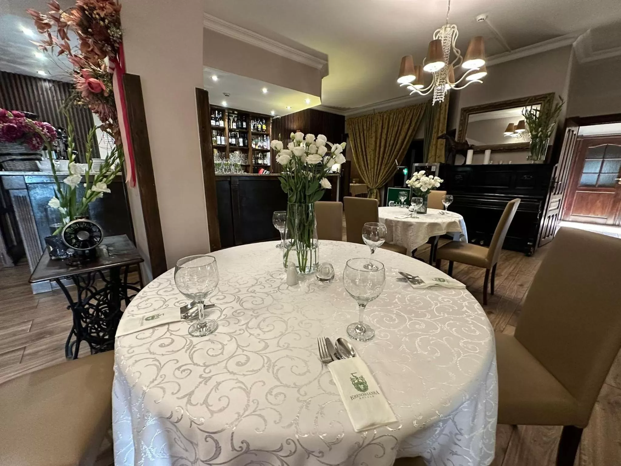 Restaurant/places to eat in Hotel Kresowianka