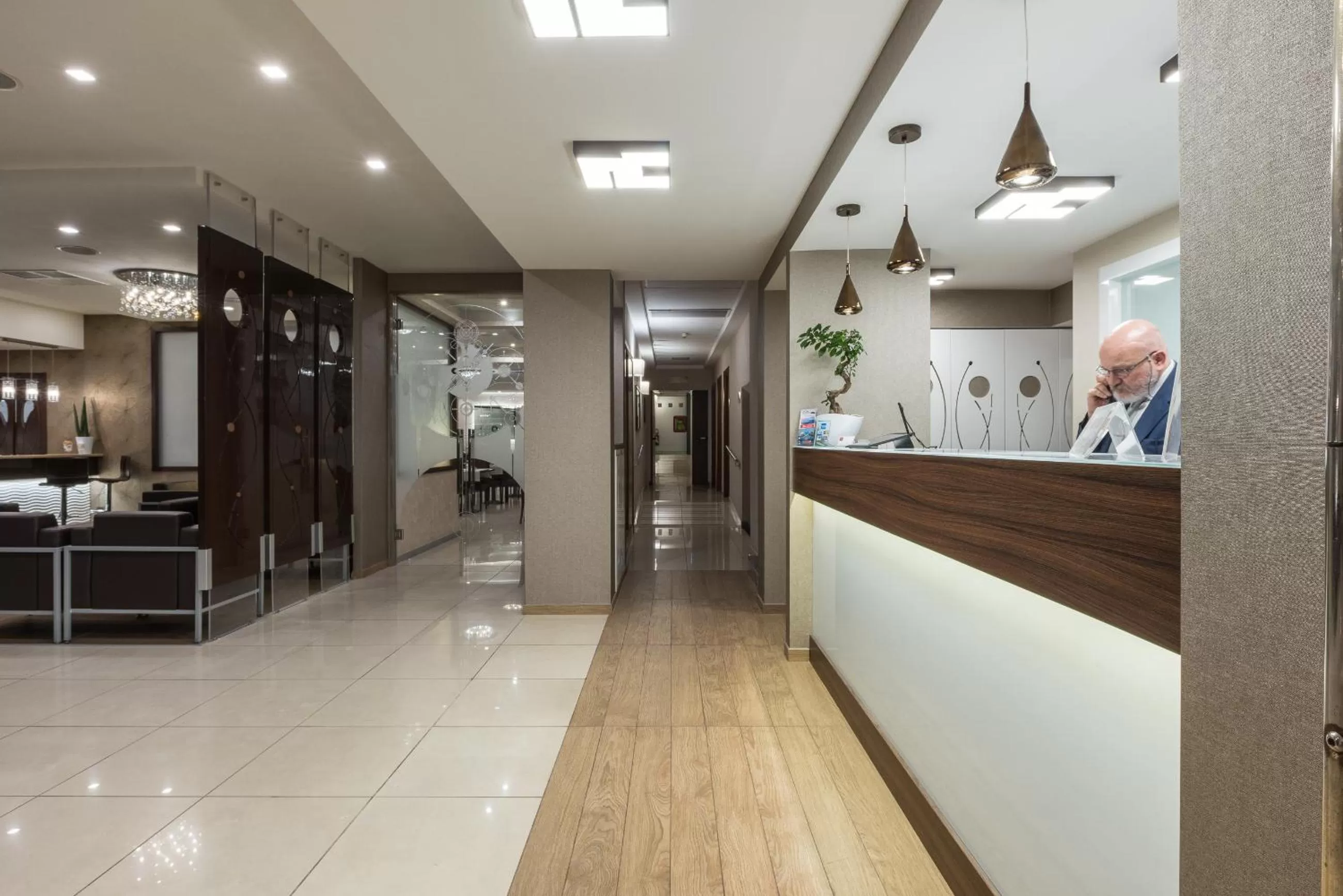 Communal lounge/ TV room in Magri's Hotel