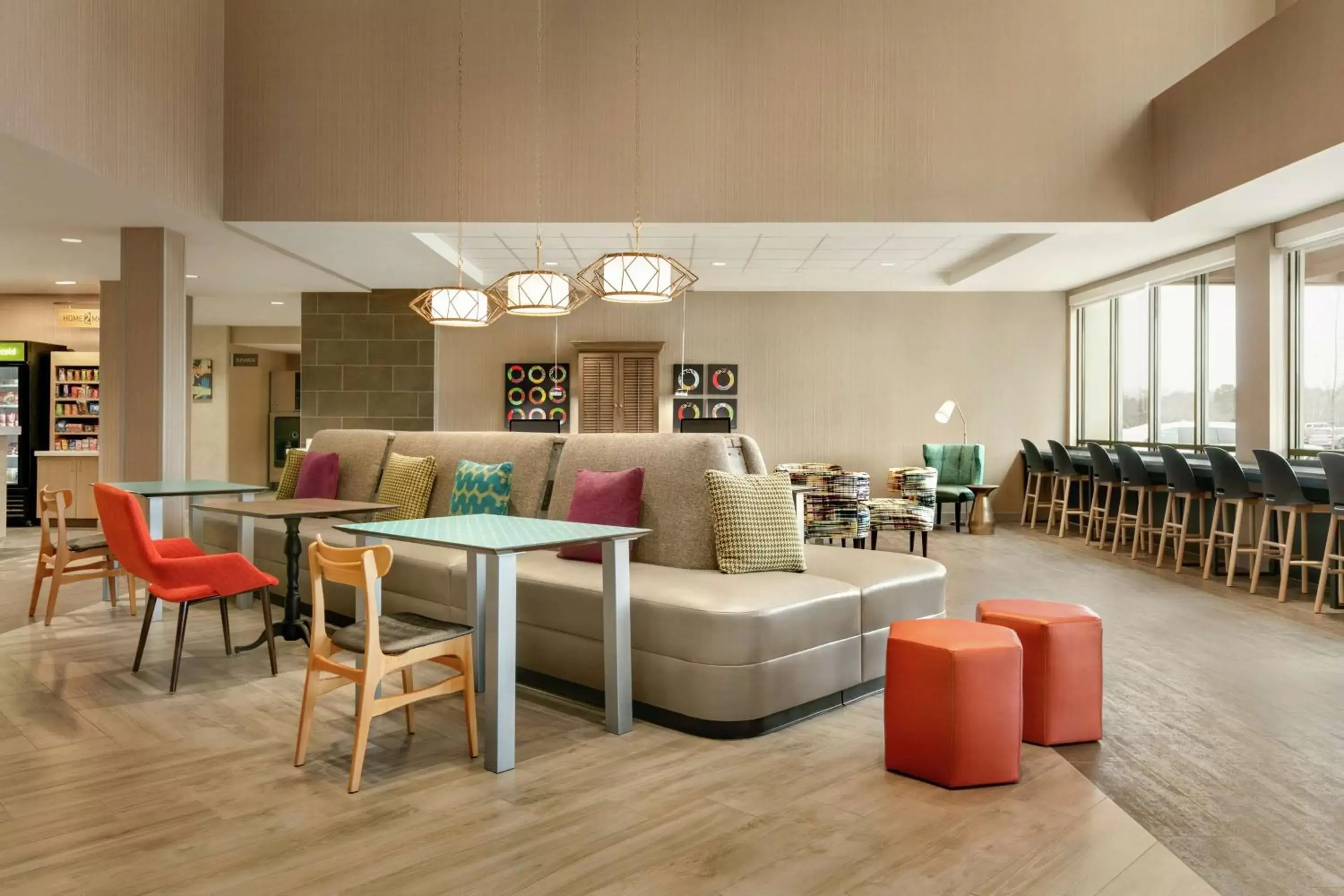 Lobby or reception, Lounge/Bar in Home2 Suites By Hilton Chantilly Dulles Airport