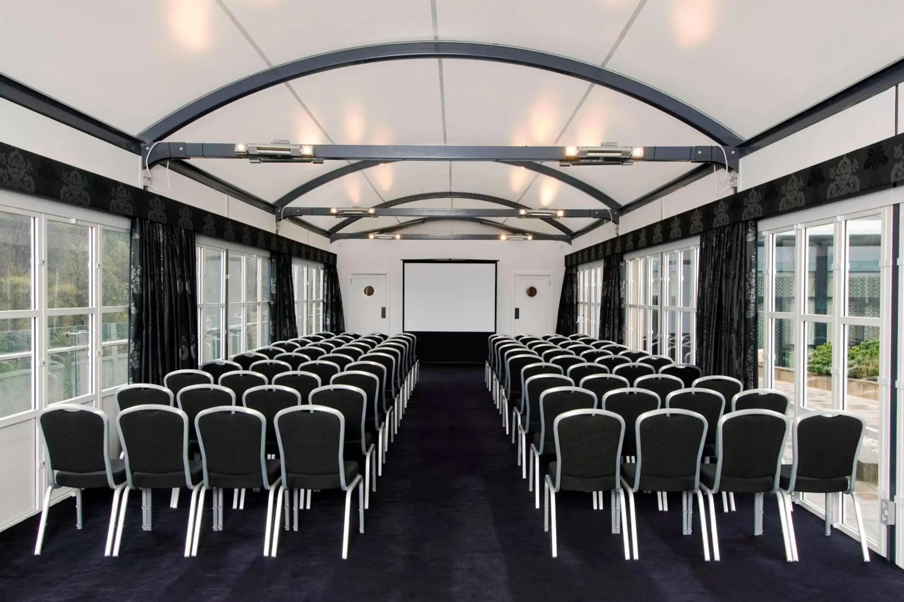 Meeting/conference room in The Glasshouse, Autograph Collection