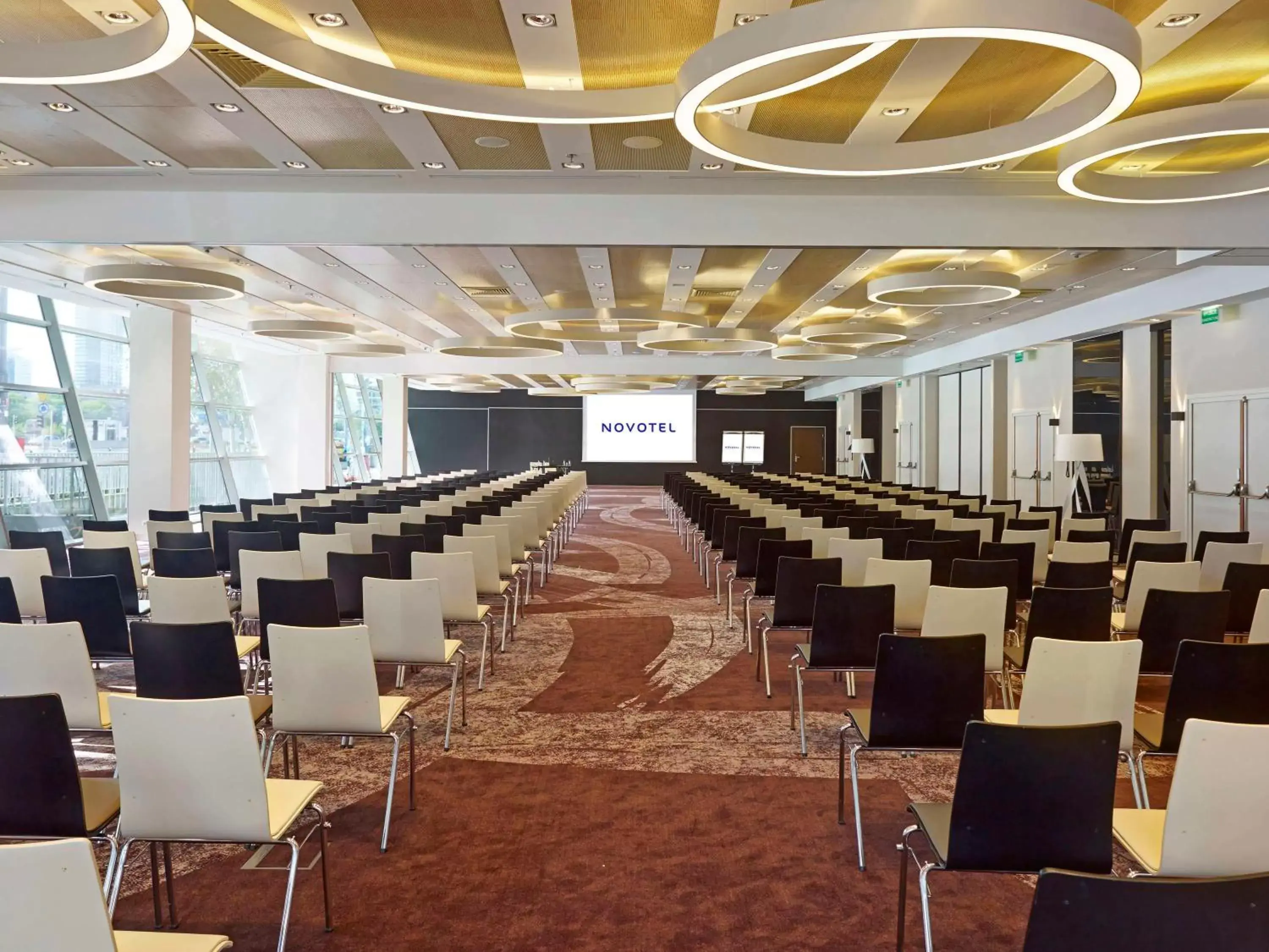 Meeting/conference room in Novotel Warszawa Centrum