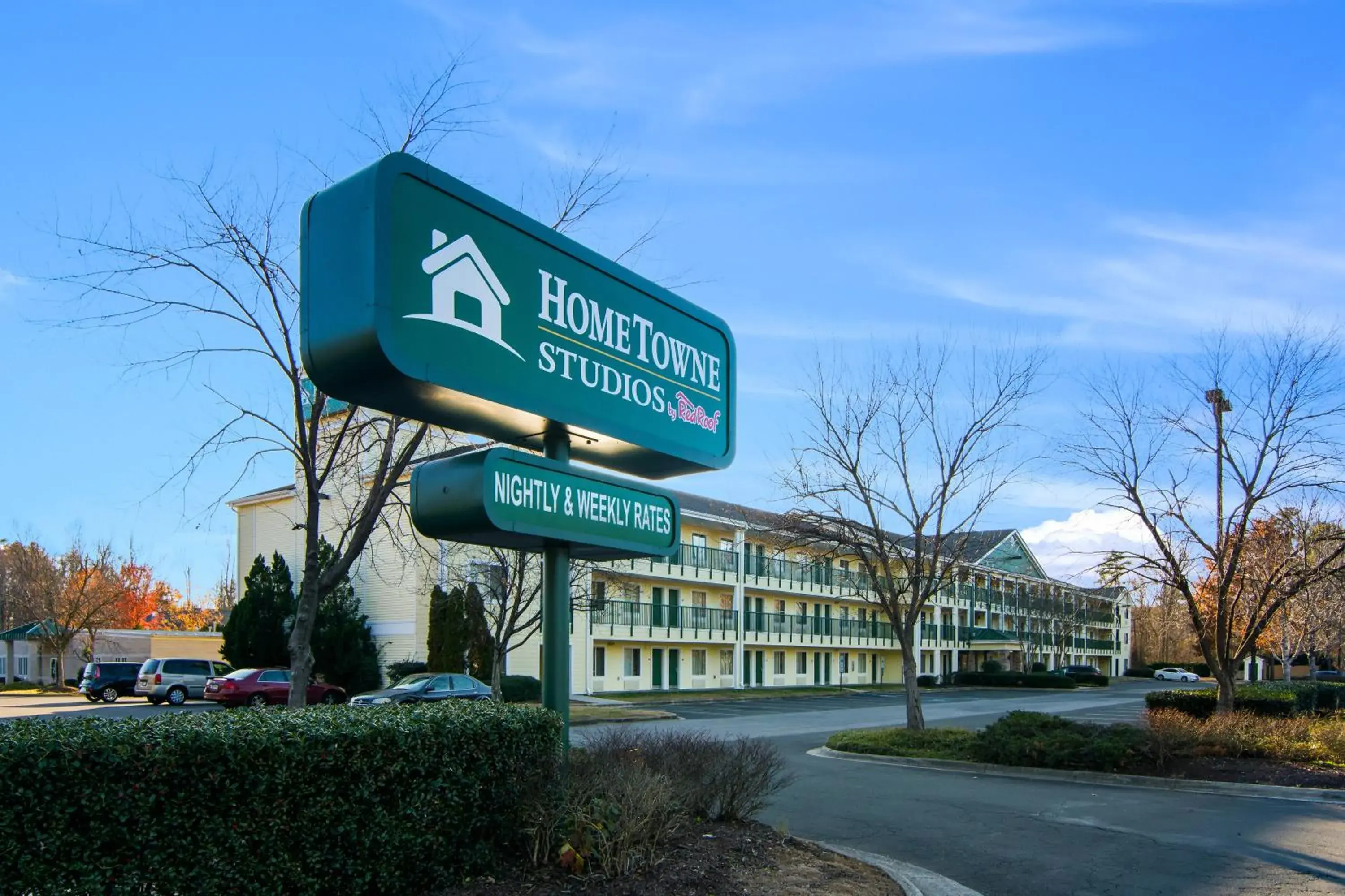 Property building in HomeTowne Studios by Red Roof Raleigh – Durham Property building in HomeTowne Studios by Red Roof Raleigh – Durham