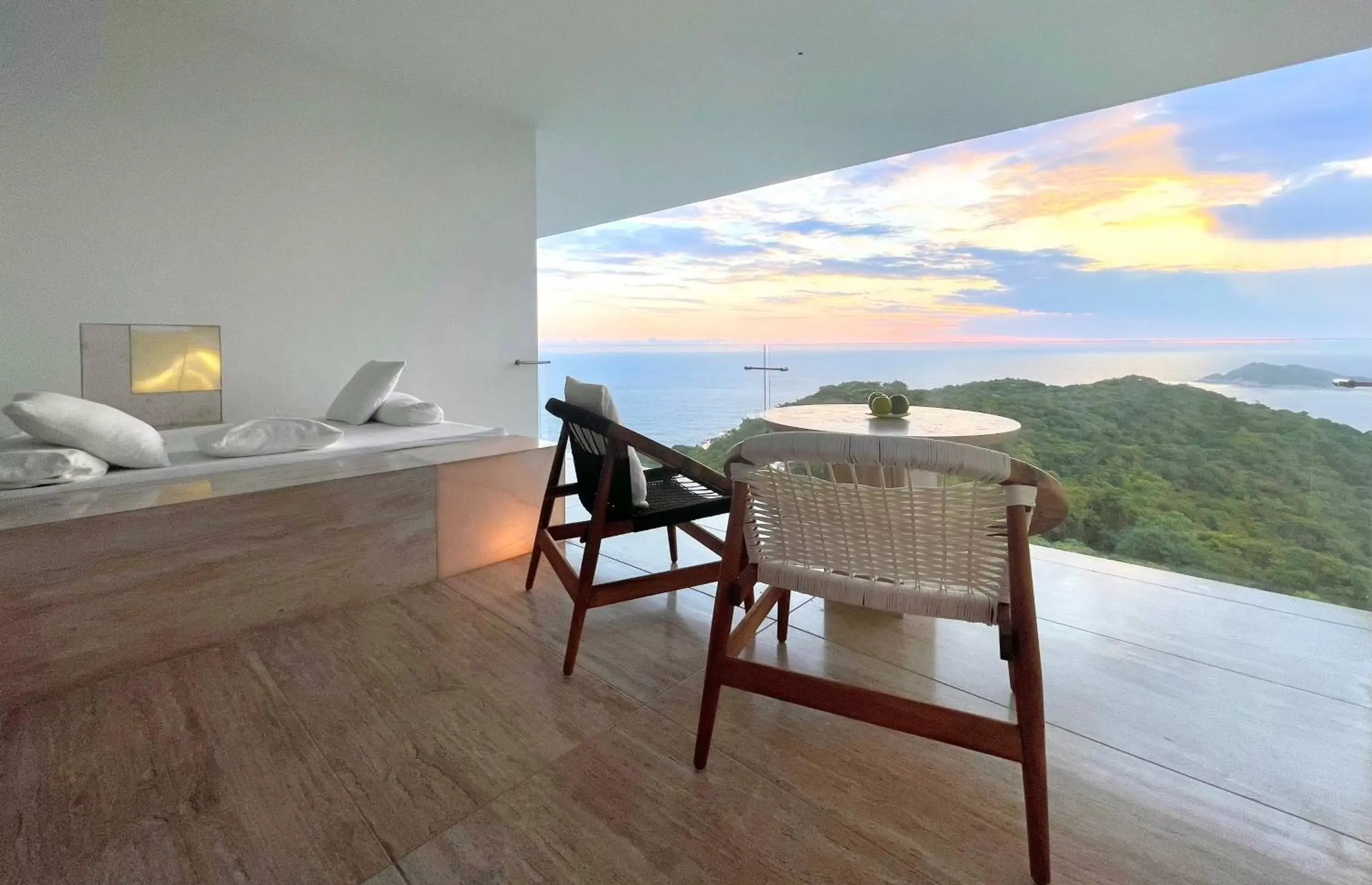 Balcony/Terrace in Encanto Acapulco