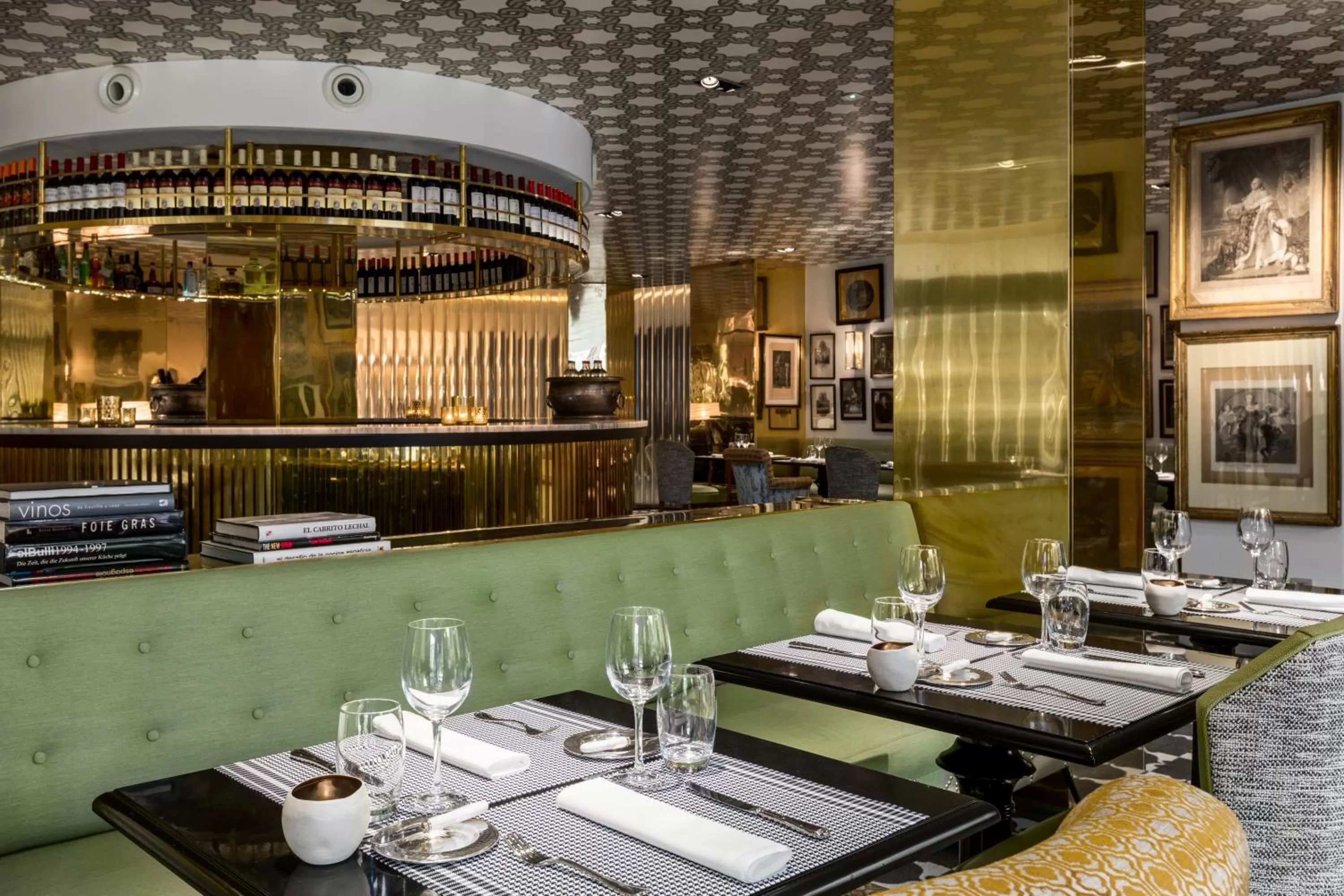 Restaurant/places to eat in NH Collection Brussels Grand Sablon