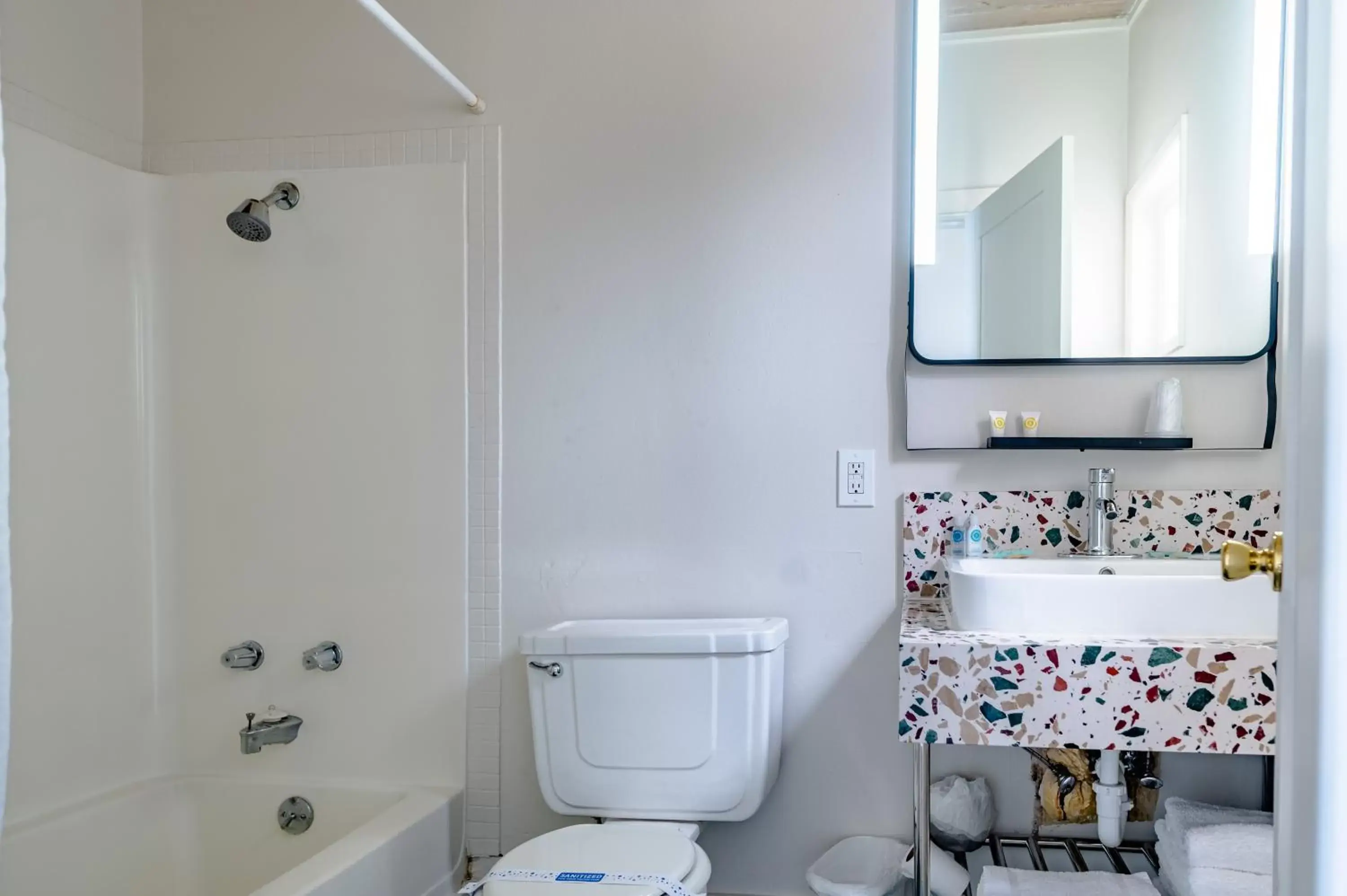 Bathroom in Seagull Beachfront Inn