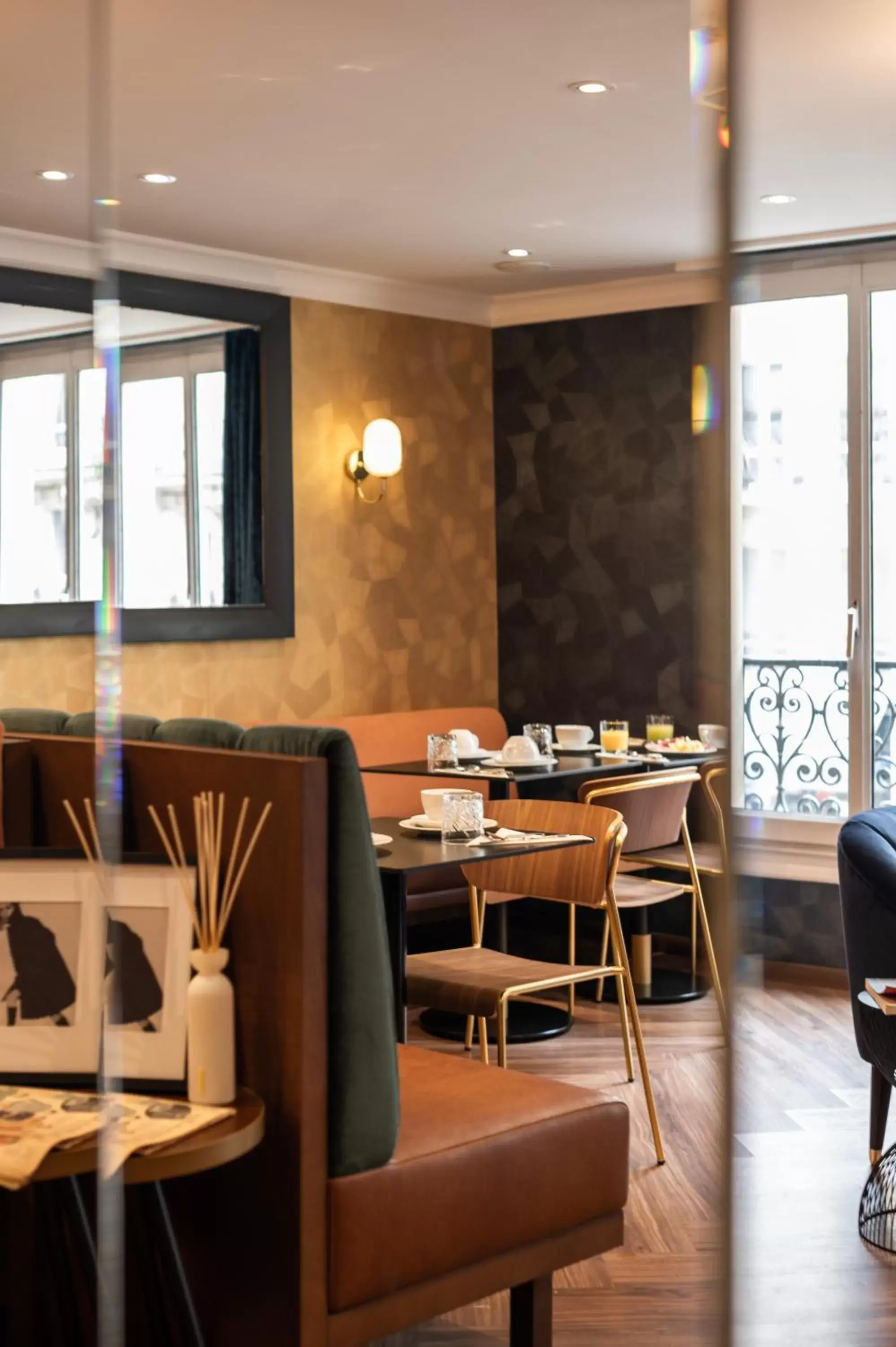 Breakfast, Restaurant/Places to Eat in Royal Saint Germain