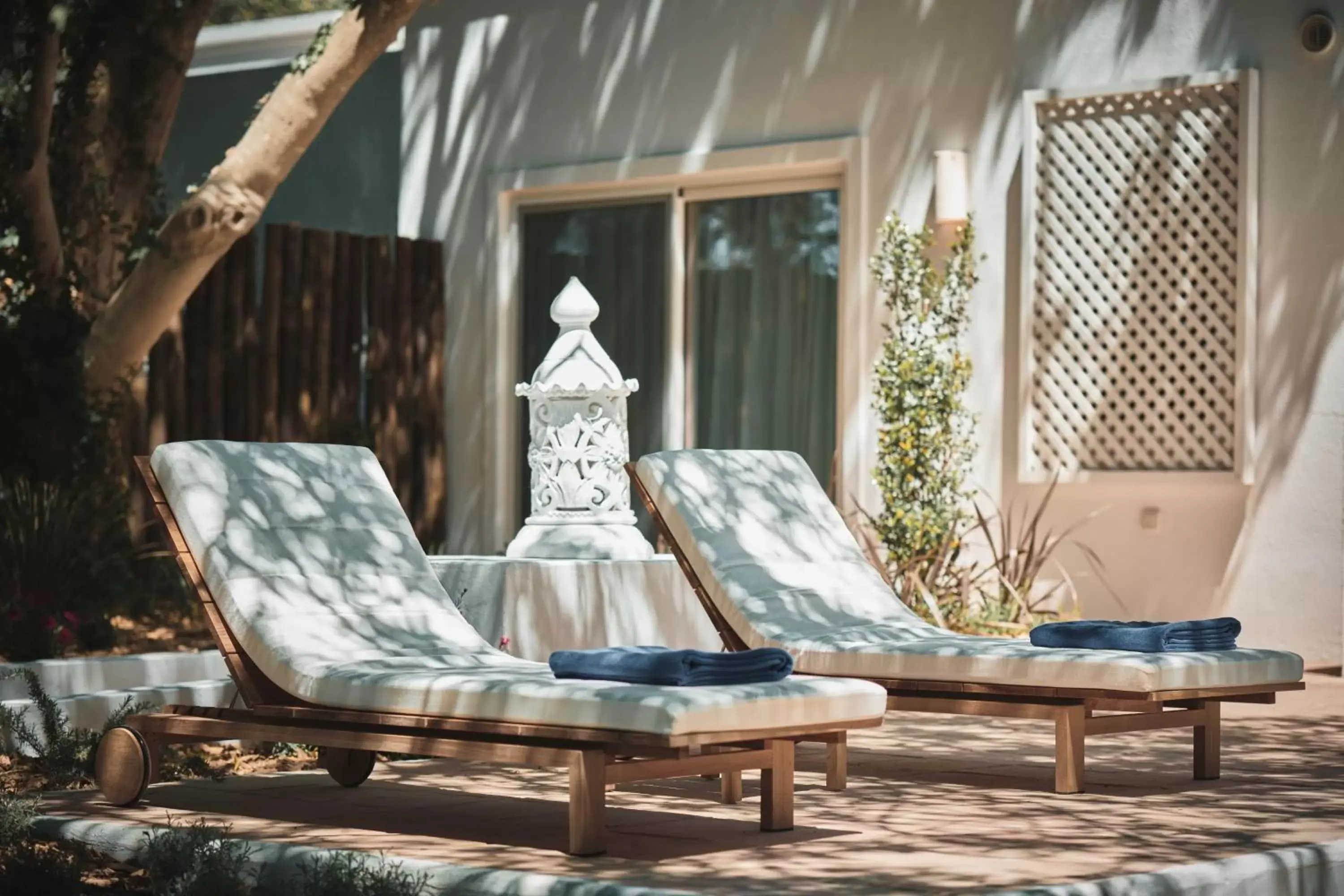 Patio, Seating Area in Octant Vila Monte