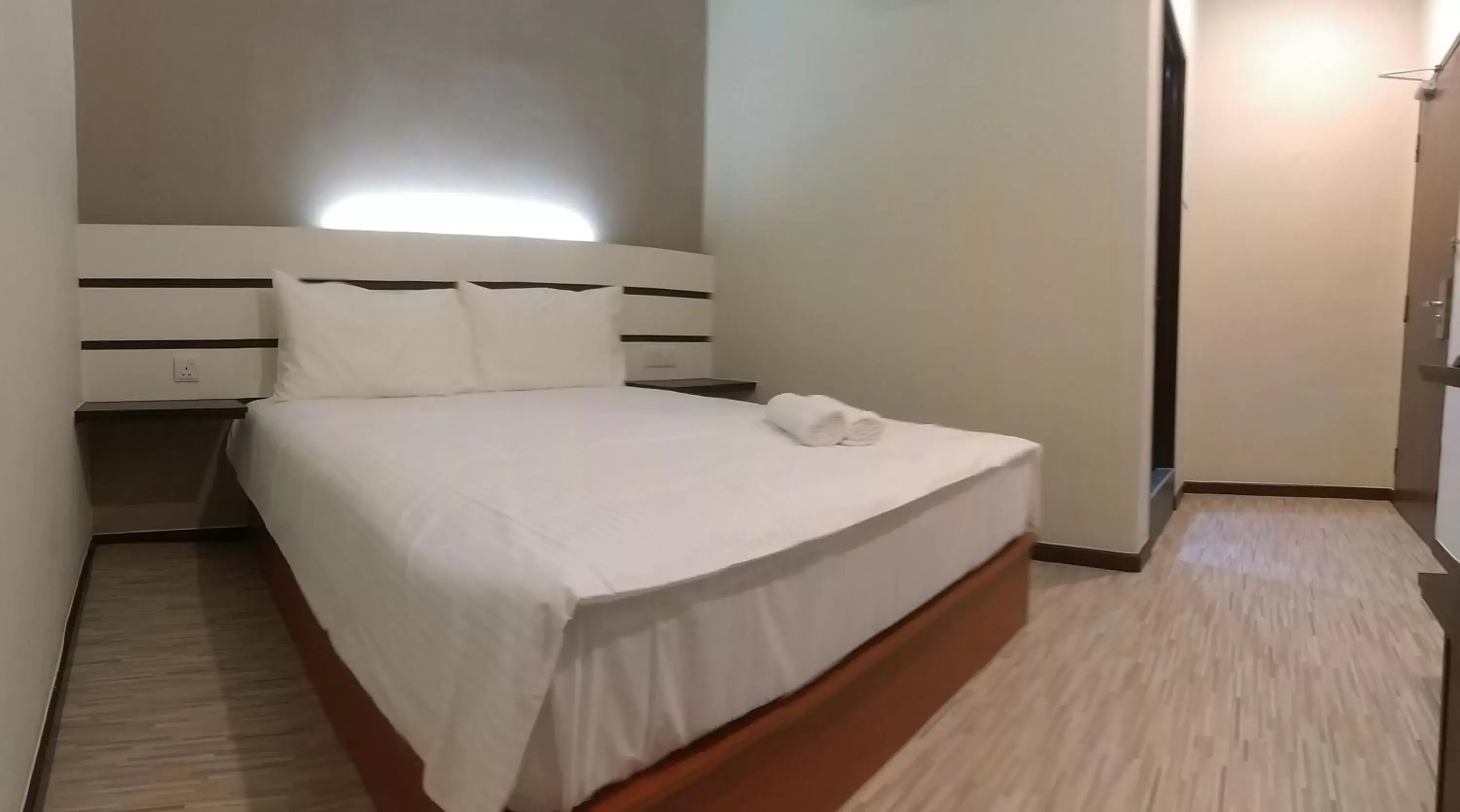 Bed in Grand Kapar Hotel Kuala Selangor