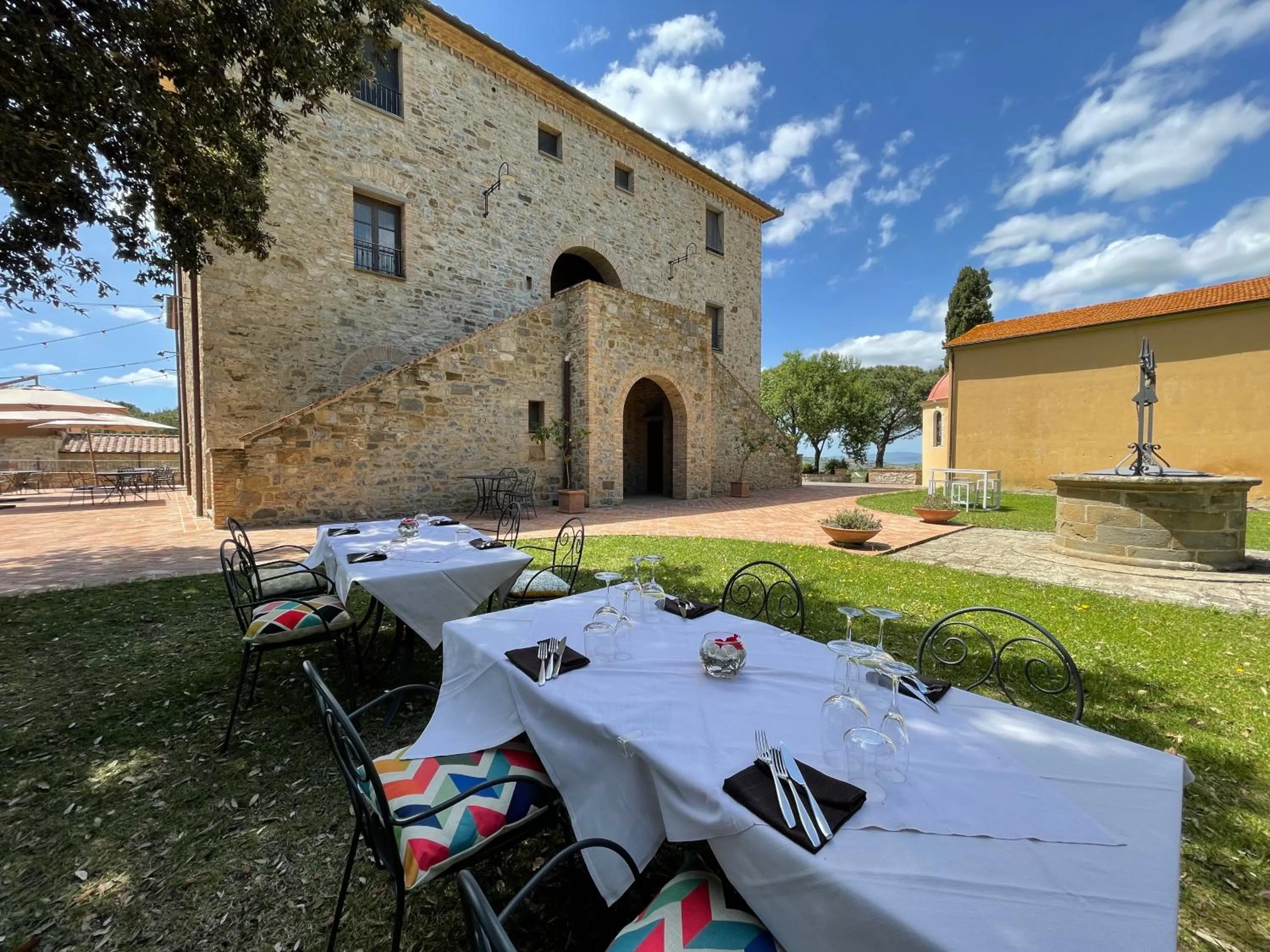 Restaurant/places to eat in Villa Preselle Country Resort