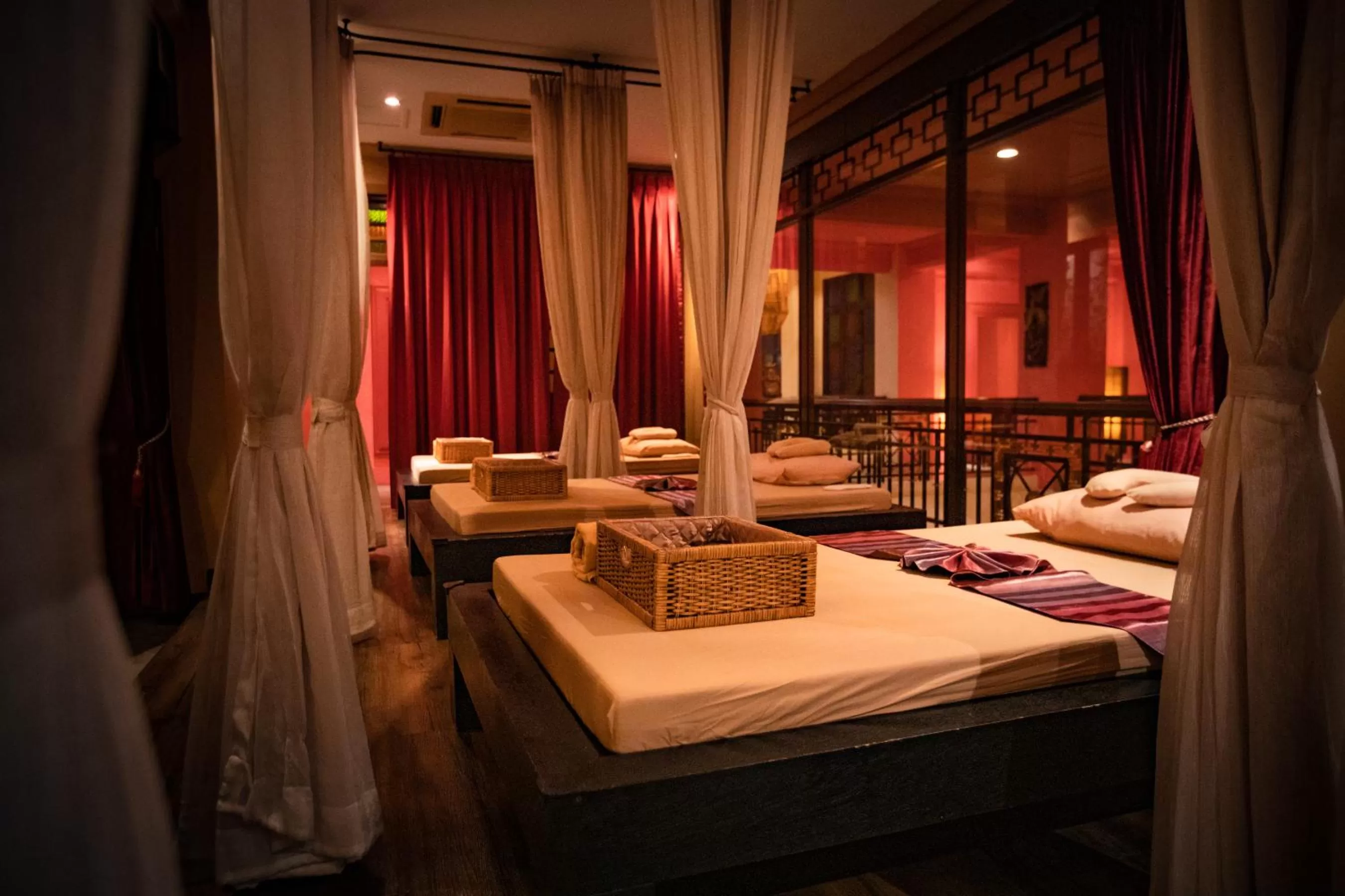 Spa and wellness centre/facilities, Bed in Shanghai Mansion Bangkok