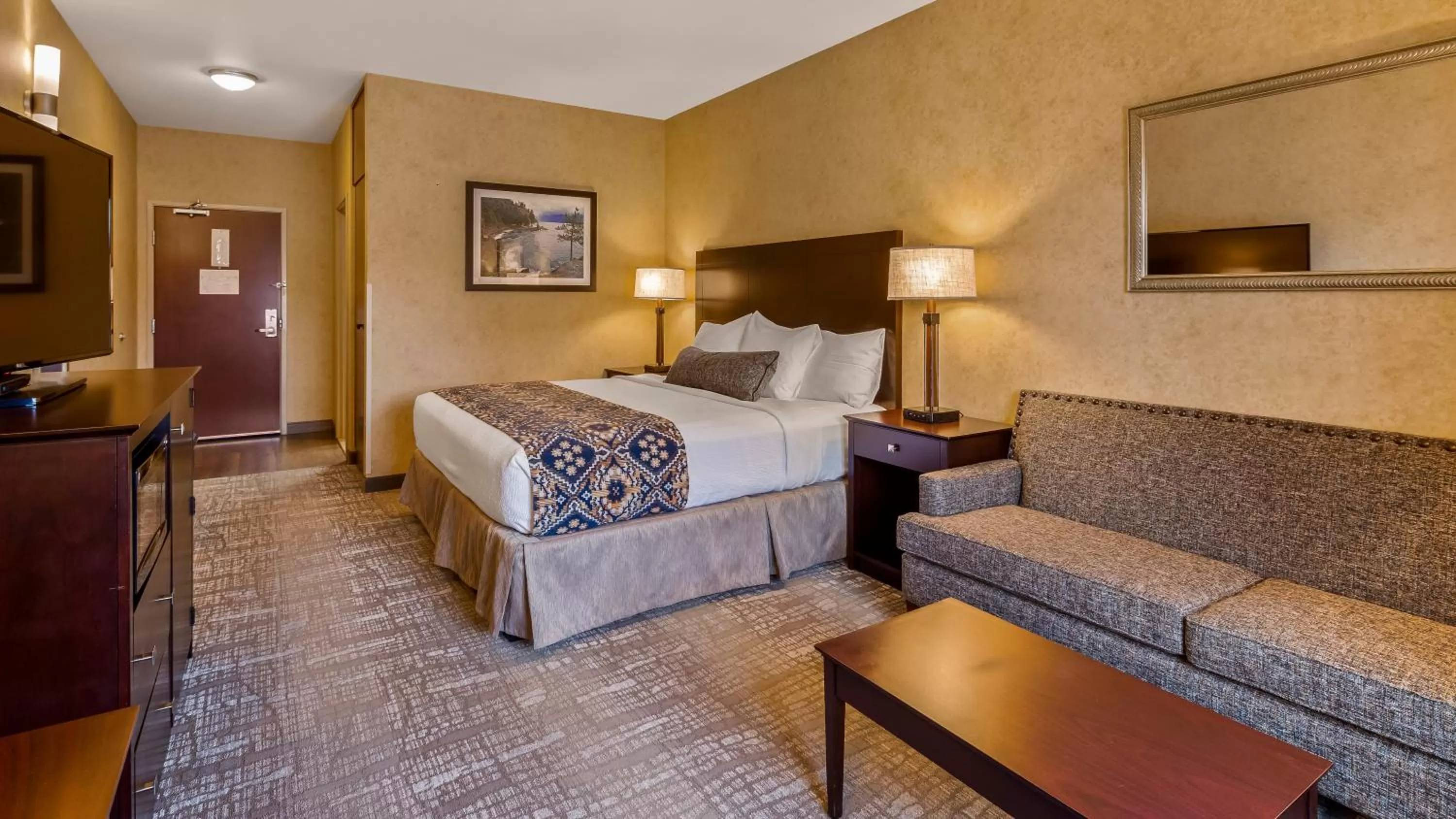 Bedroom, Bed in Best Western Plus Ponderay Mountain Lodge Sandpoint