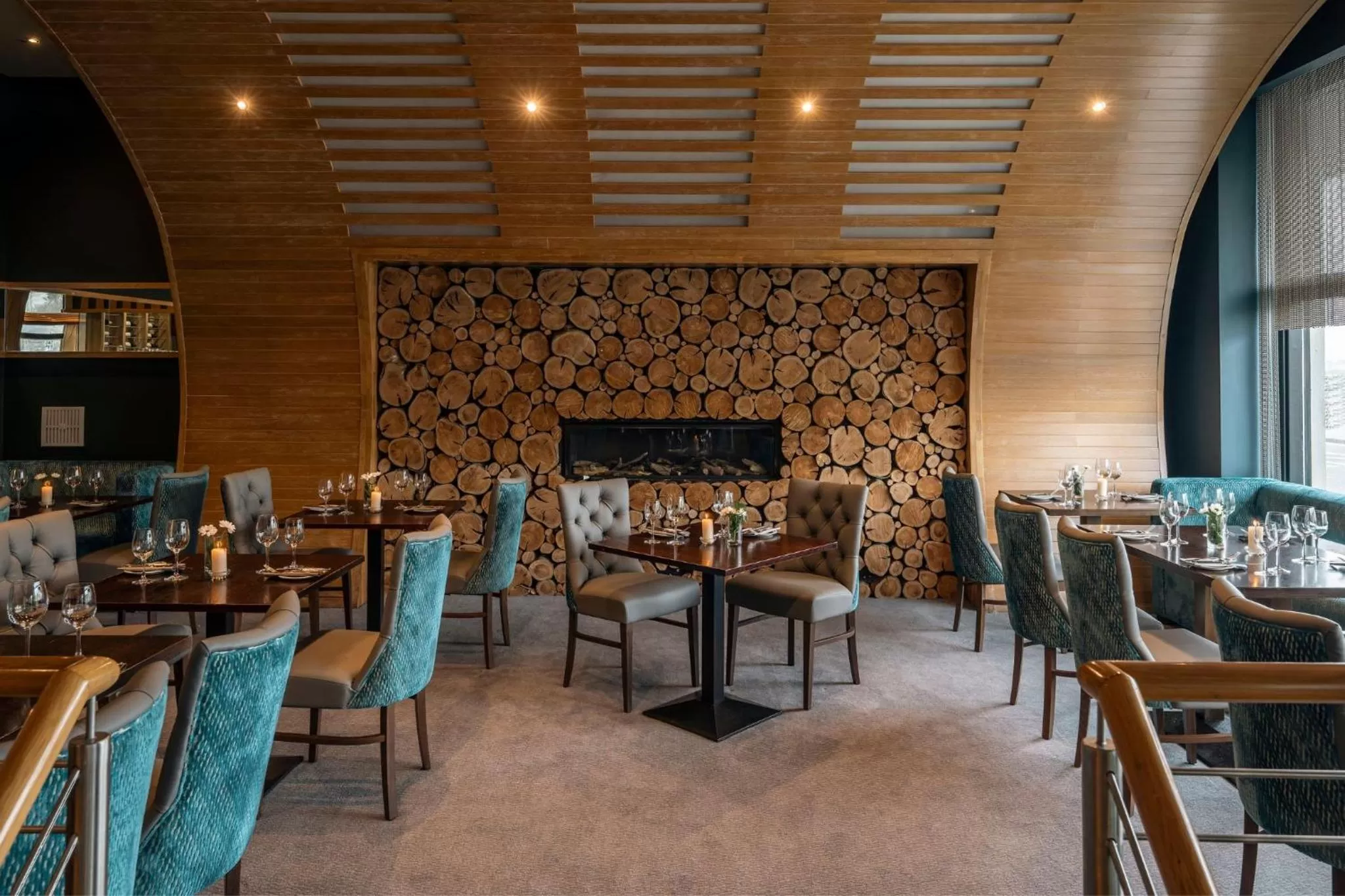 Restaurant/places to eat in The Maritime