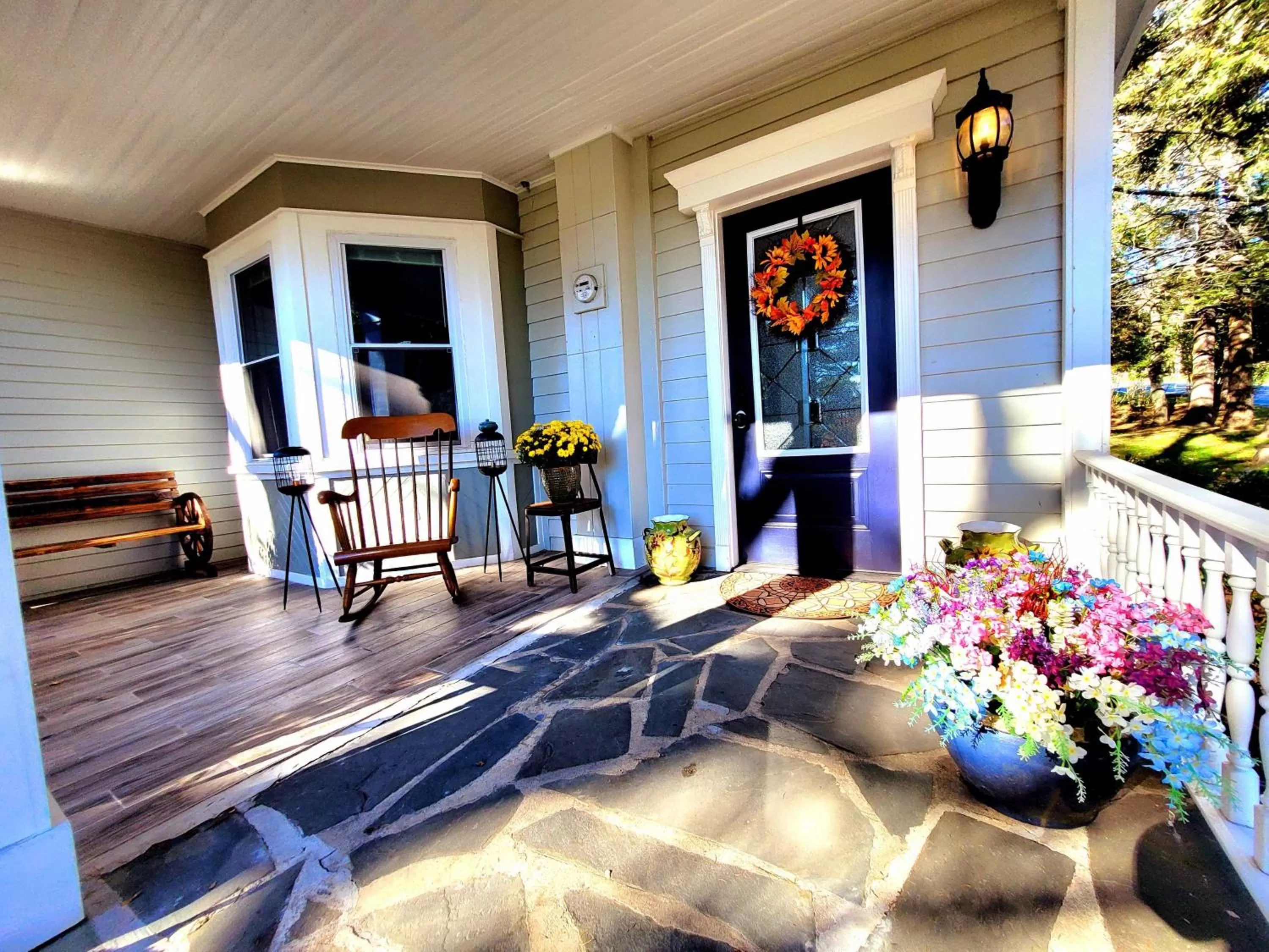 Seating area in Pump House Inn & Spa