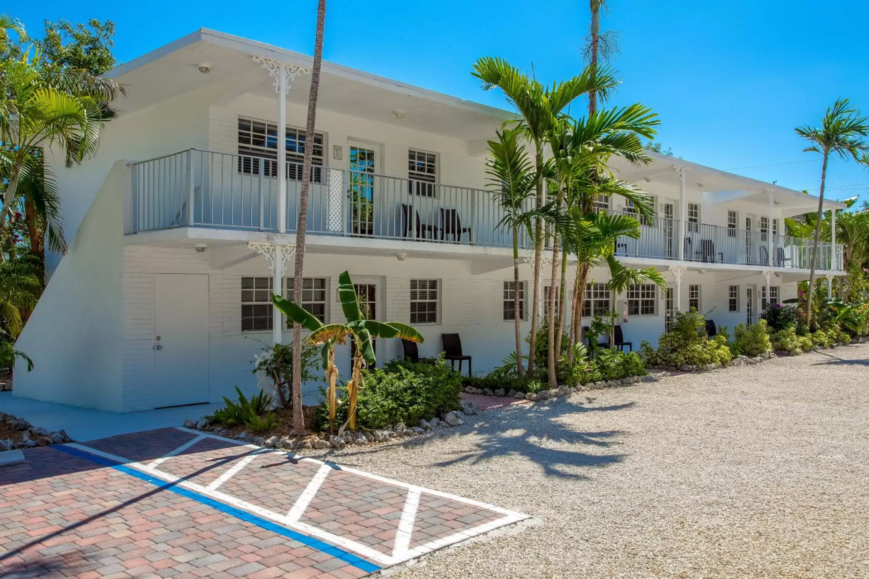 Balcony/Terrace, Property Building in Atlantic Bay Resort