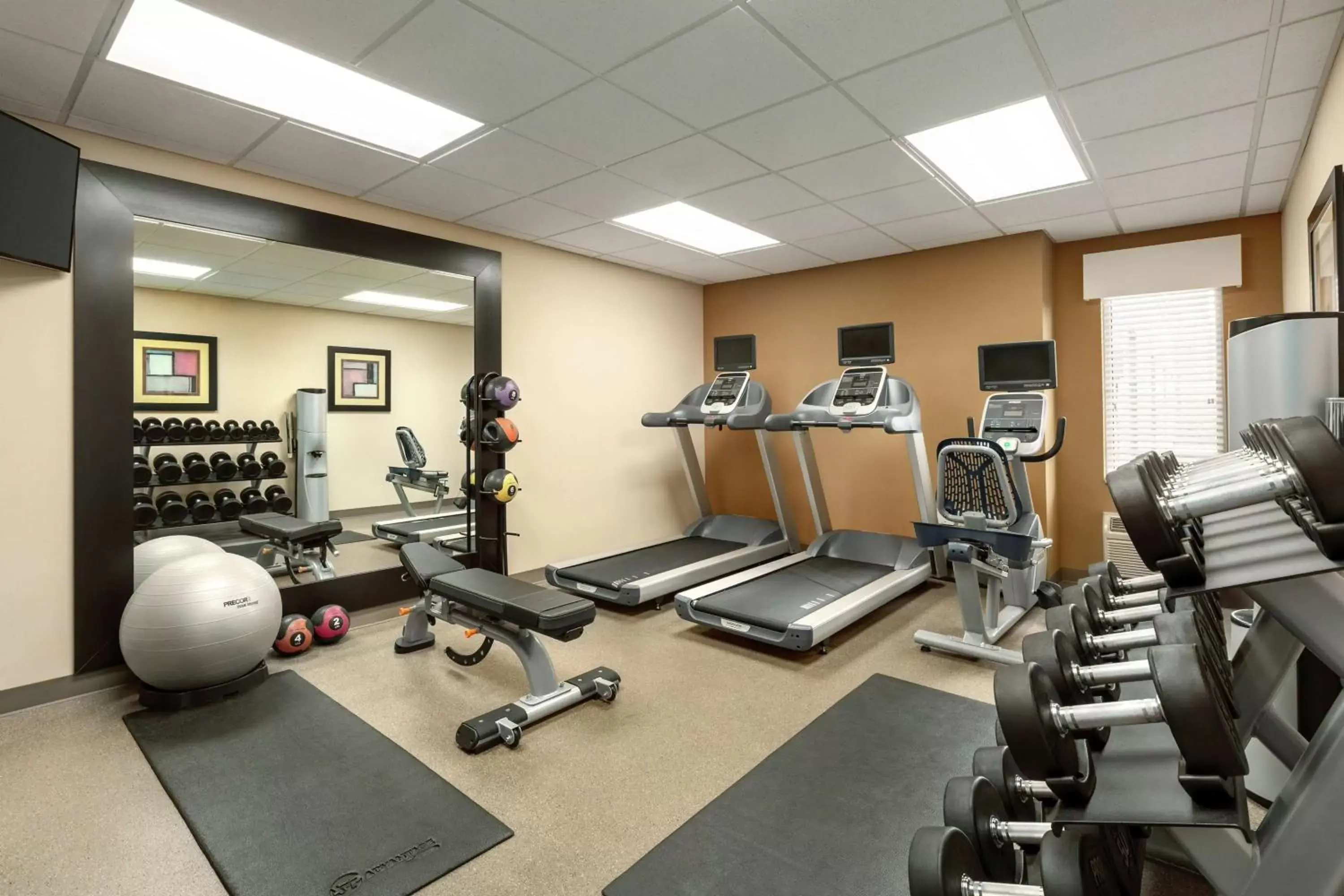 Fitness centre/facilities, Fitness Center/Facilities in Homewood Suites by Hilton Macon-North