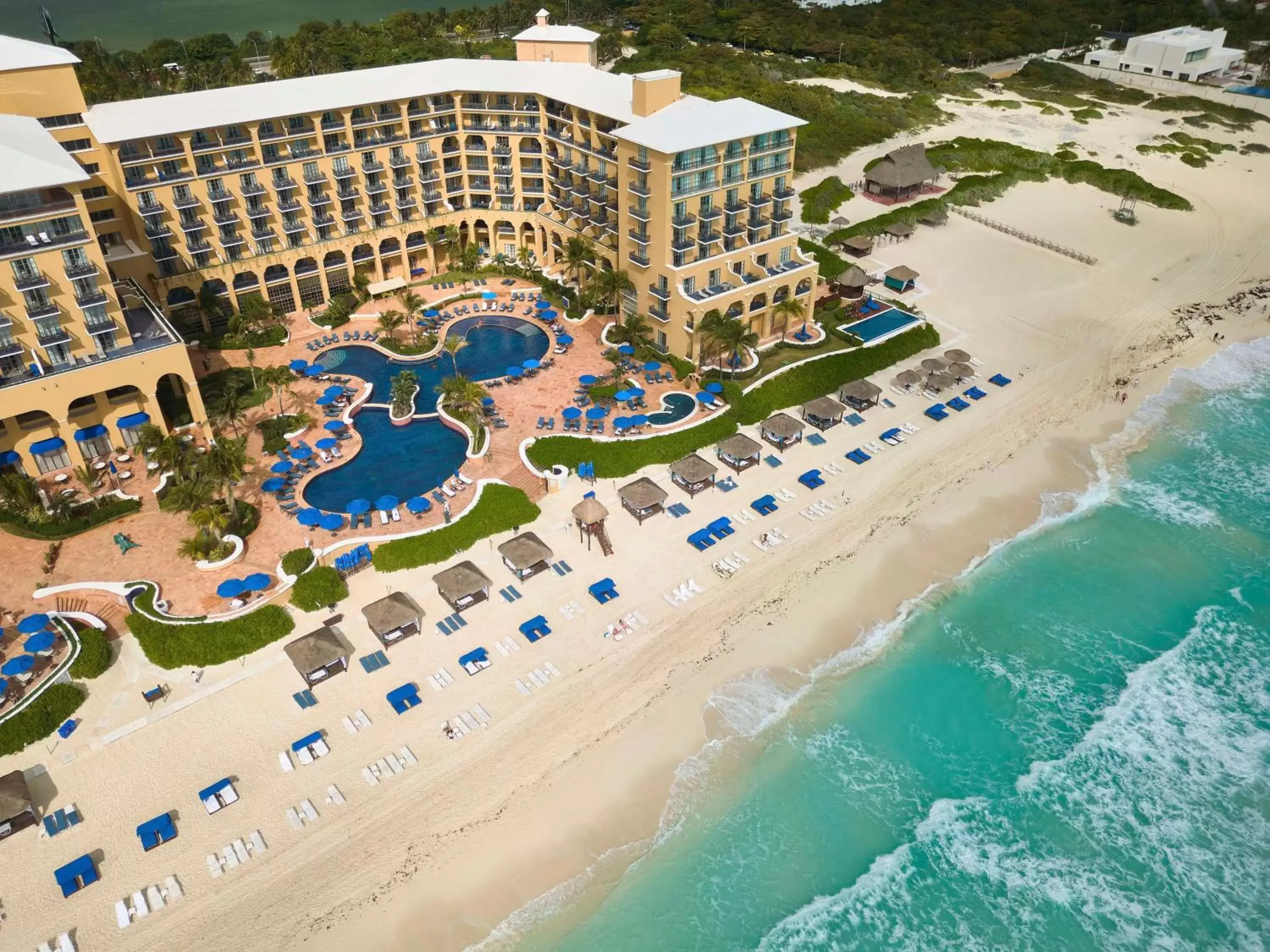 Beach, Bird's-eye View in Kempinski Hotel Cancun