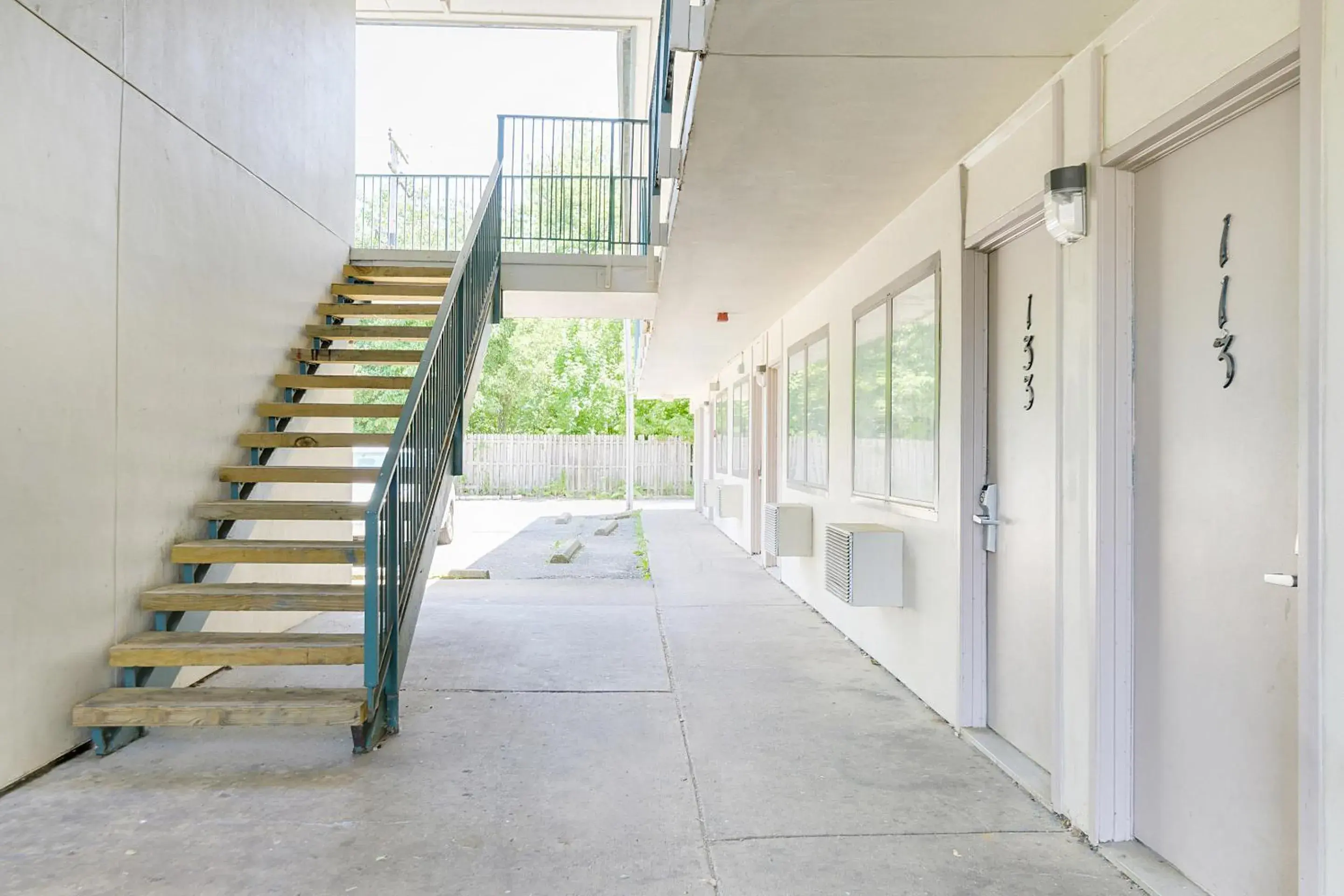 Balcony/Terrace in OYO Hotel South Bend - Campus