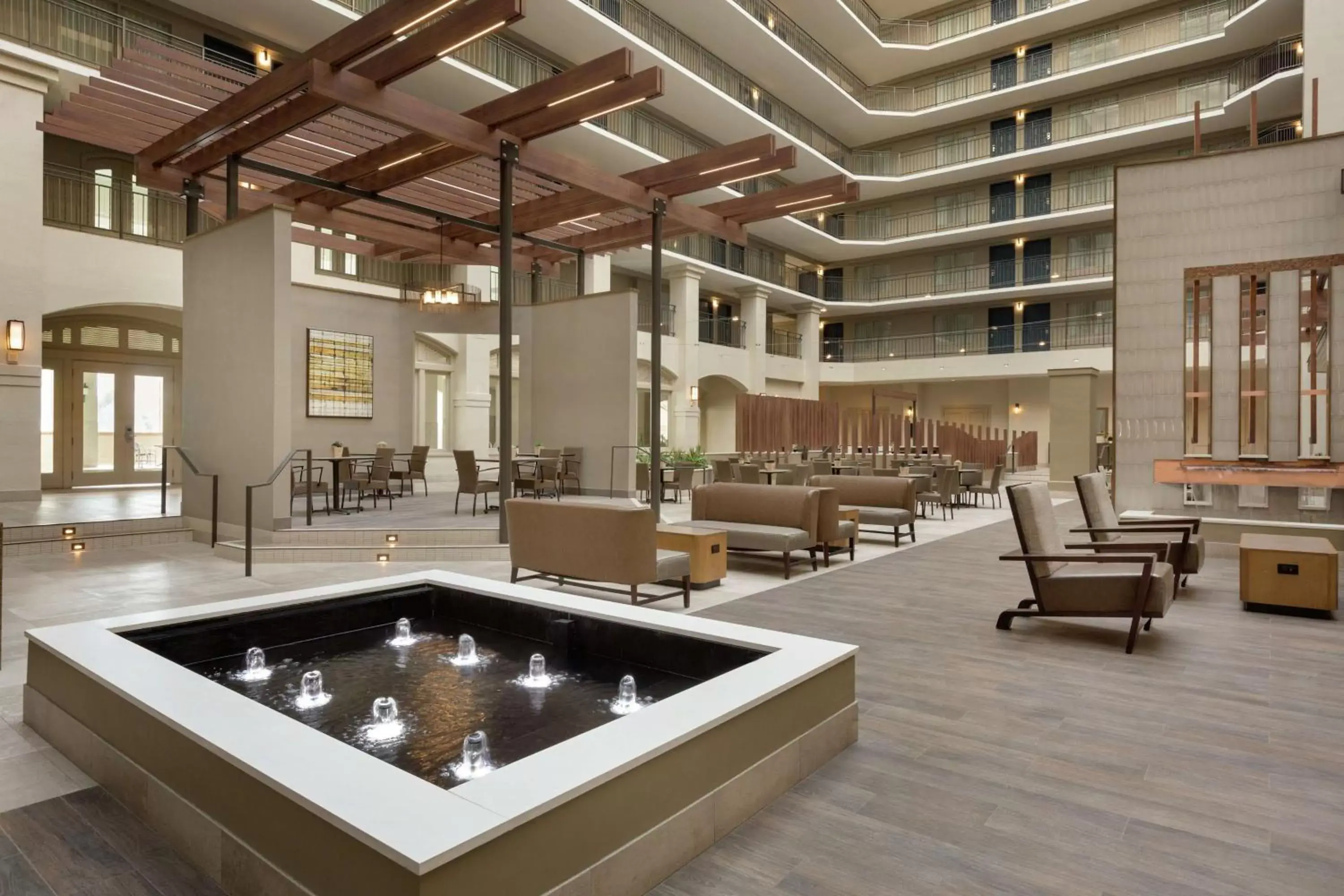 Lobby or reception in Embassy Suites by Hilton Milpitas Silicon Valley