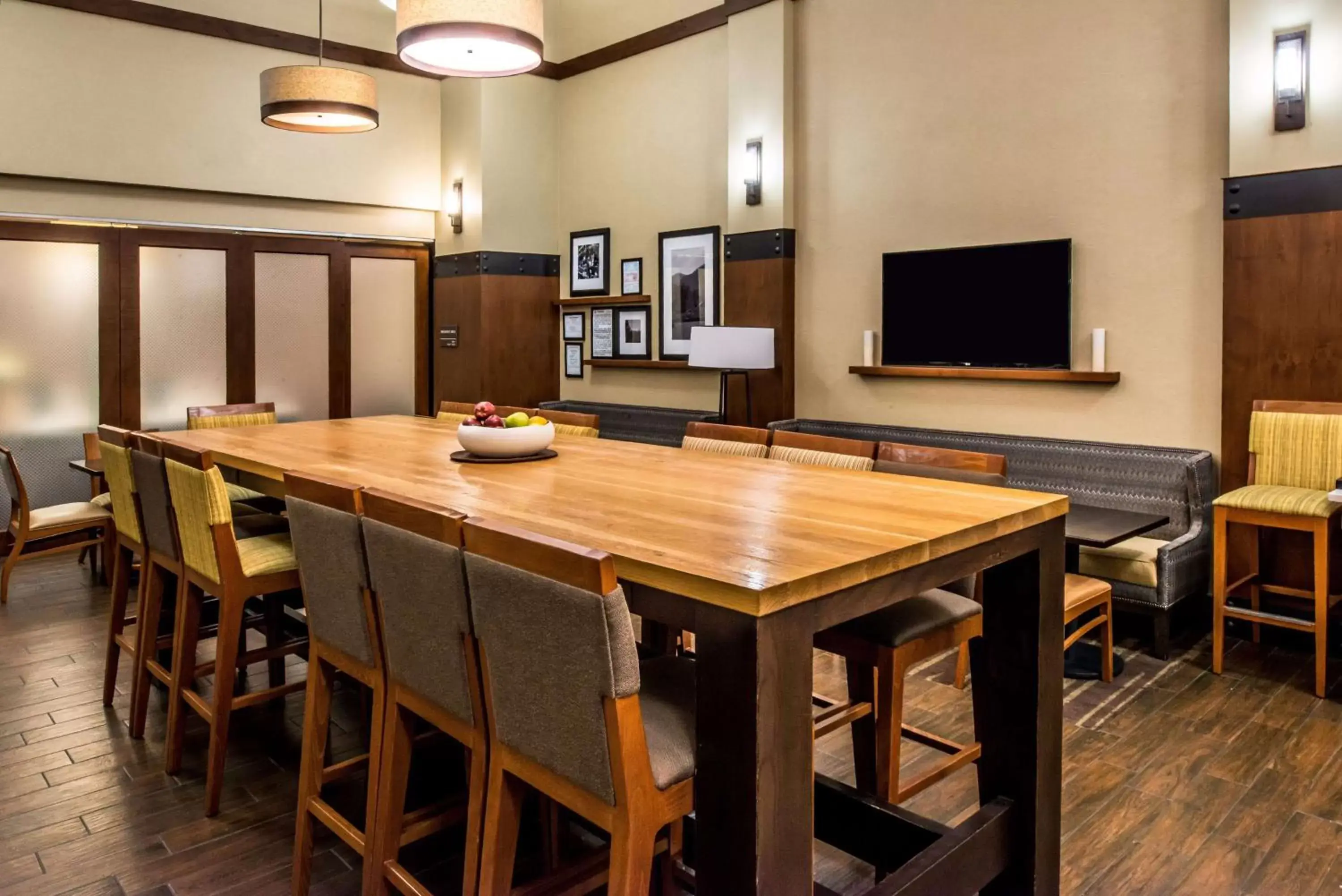 Lobby or reception in Hampton Inn & Suites Boulder North