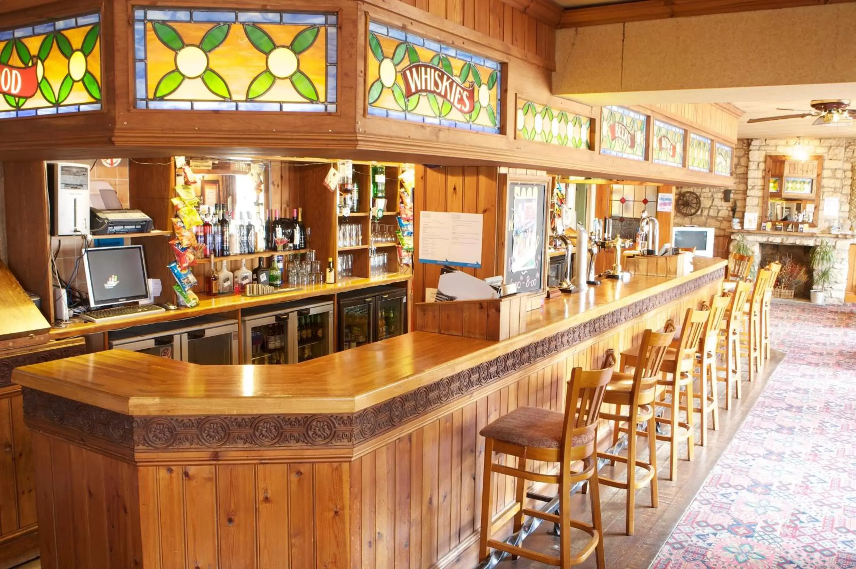 Lounge or bar, Lounge/Bar in Radstock Hotel near Bath