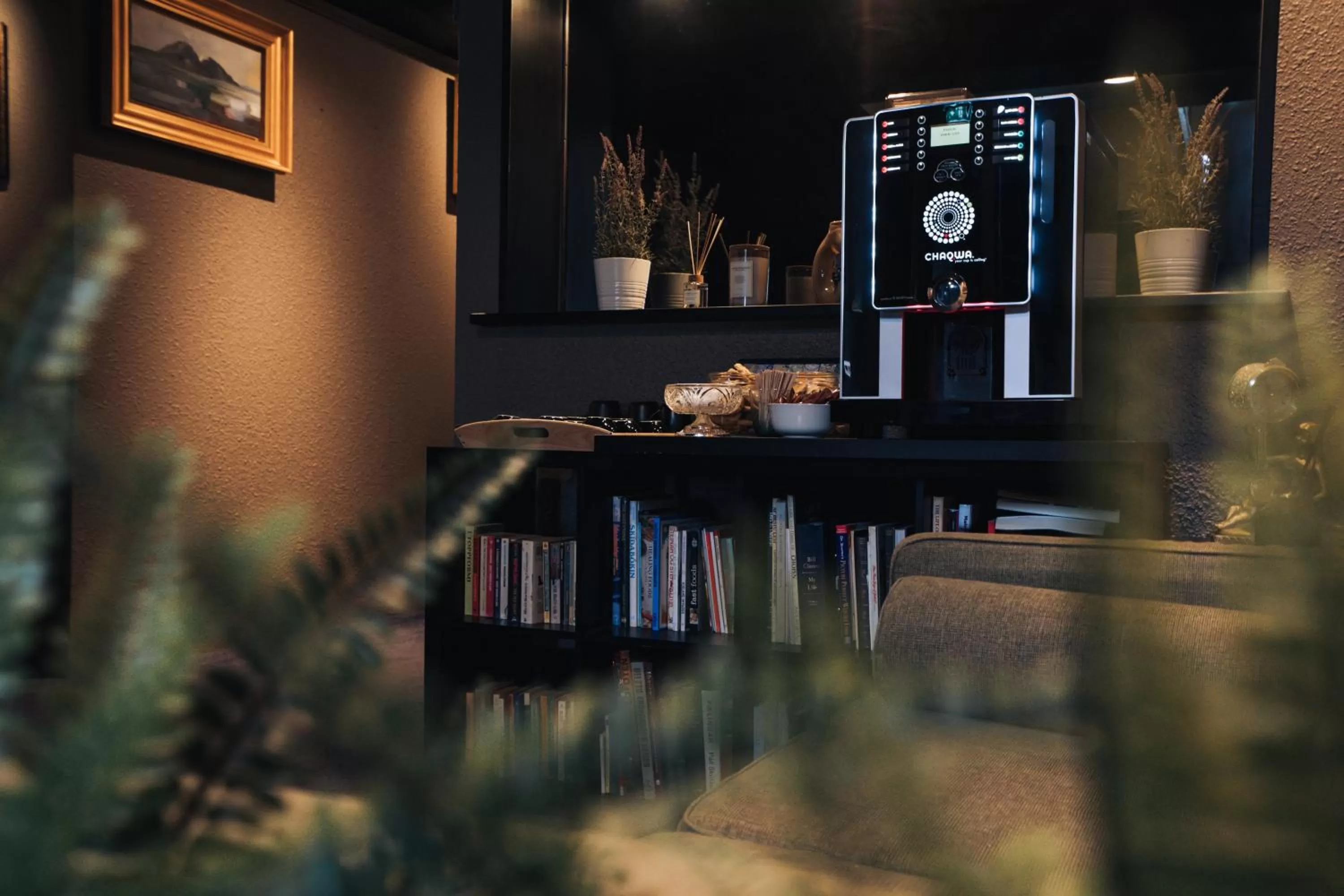 Library in Brim Hotel