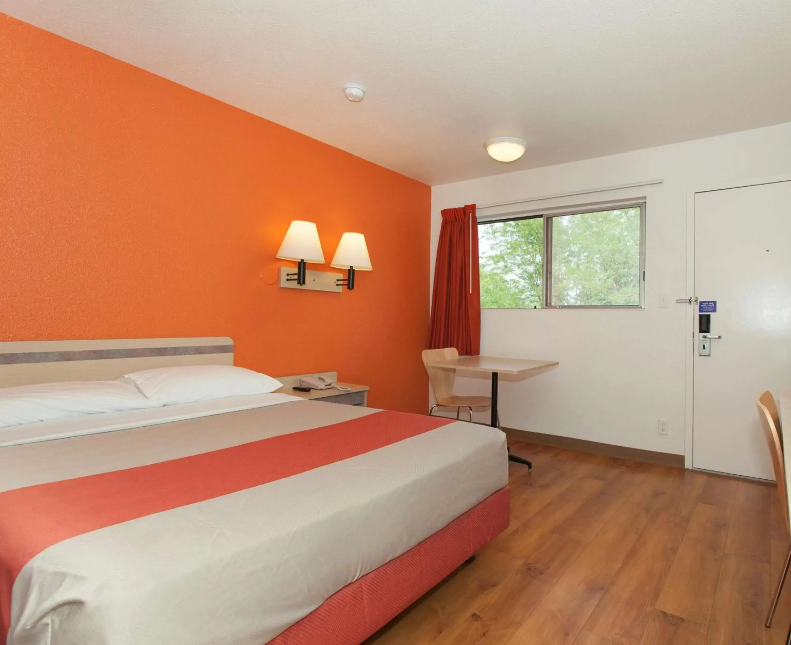 Bedroom, Bed in Motel 6 Davis-Near UC Davis