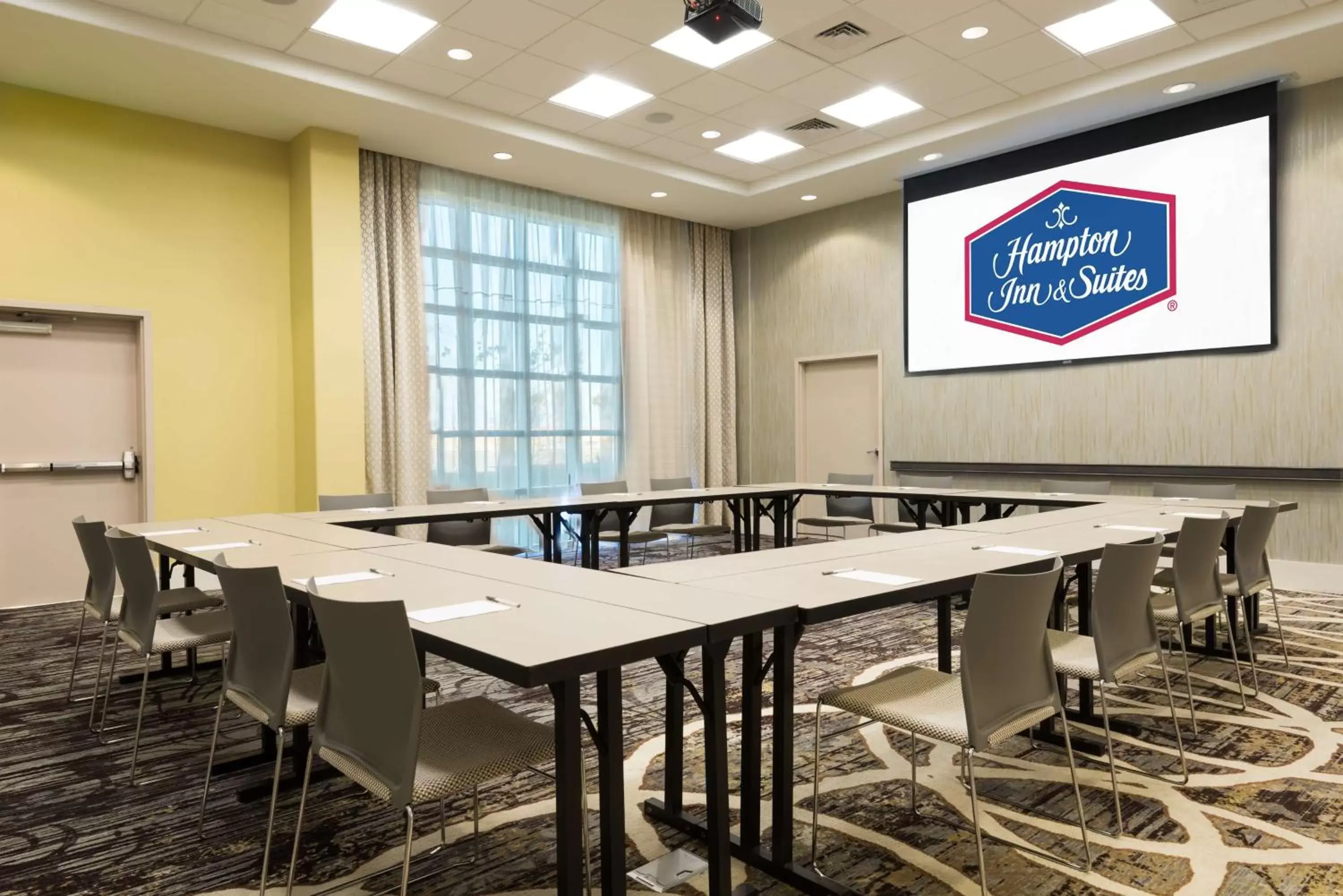 Meeting/conference room in Hampton Inn & Suites Tampa Airport Avion Park Westshore