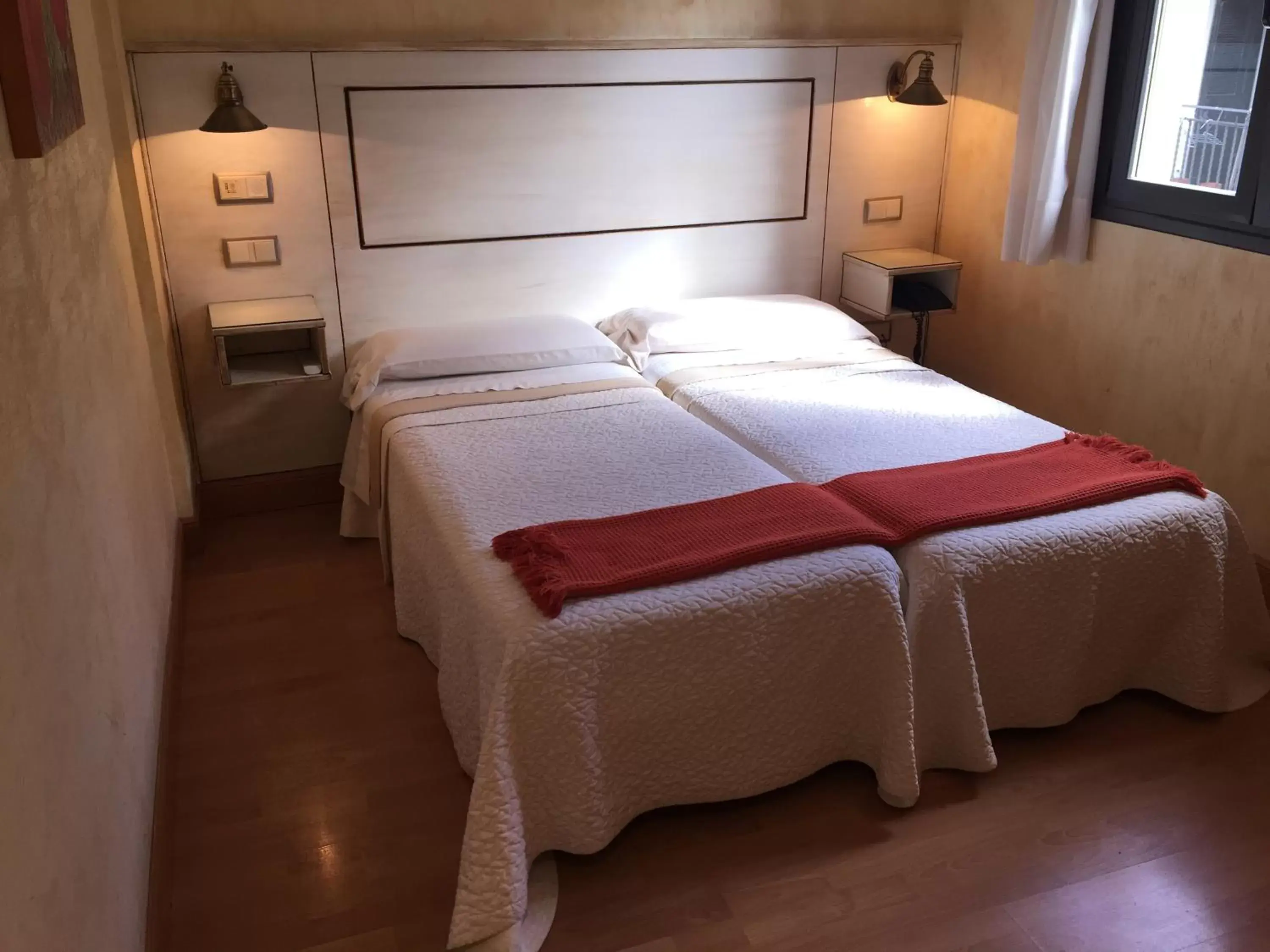 Bedroom, Bed in Hotel Castillo de Javier