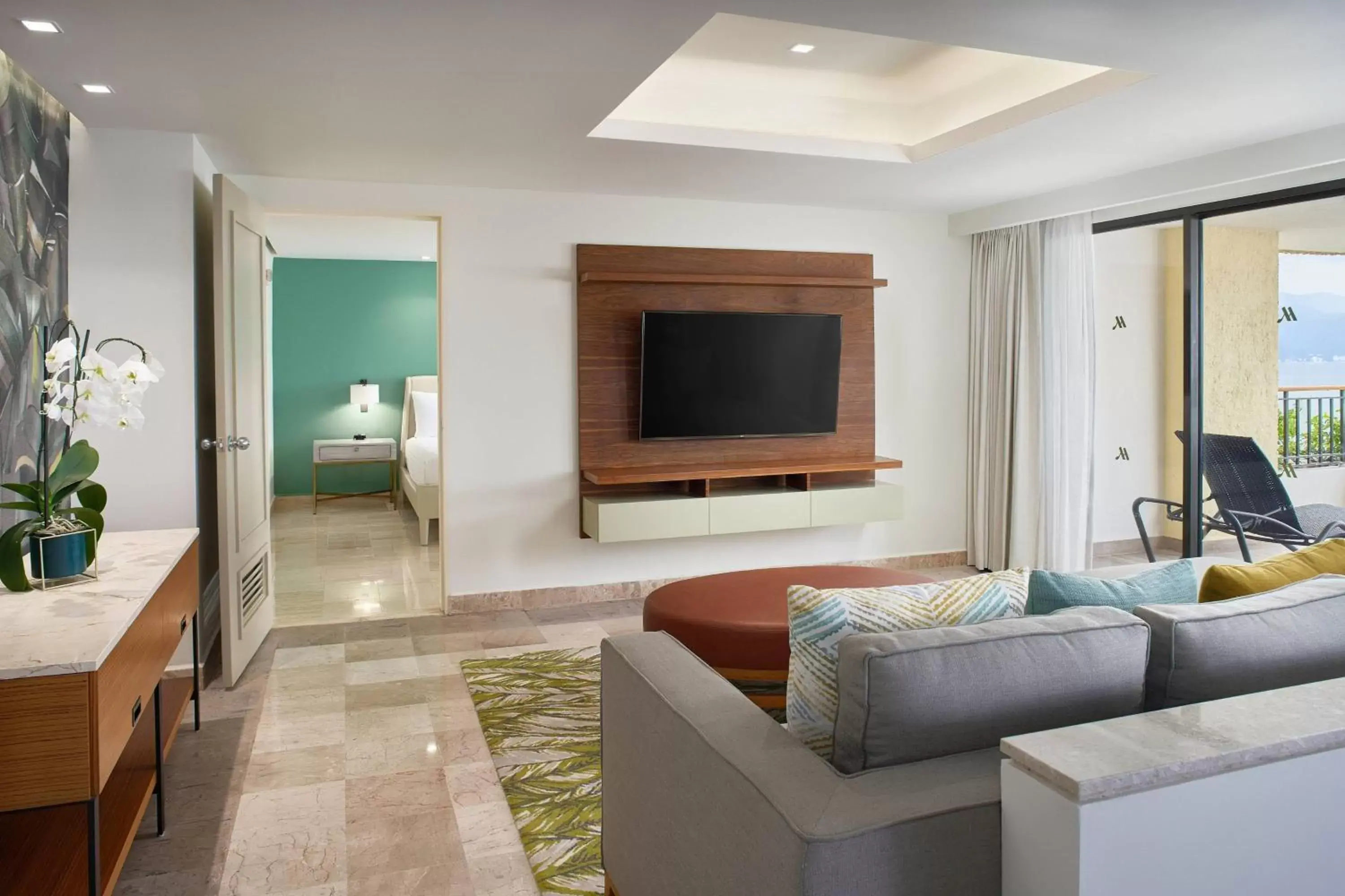 Living room, Seating Area in Marriott Puerto Vallarta Resort & Spa
