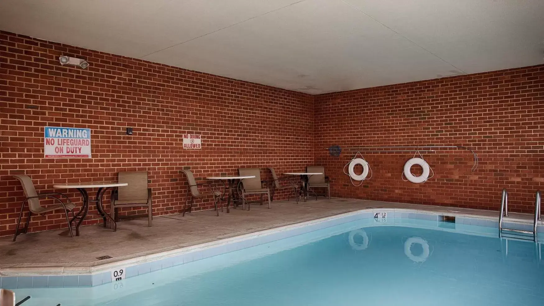 Swimming Pool in Best Western Plus Inn at Hunt Ridge