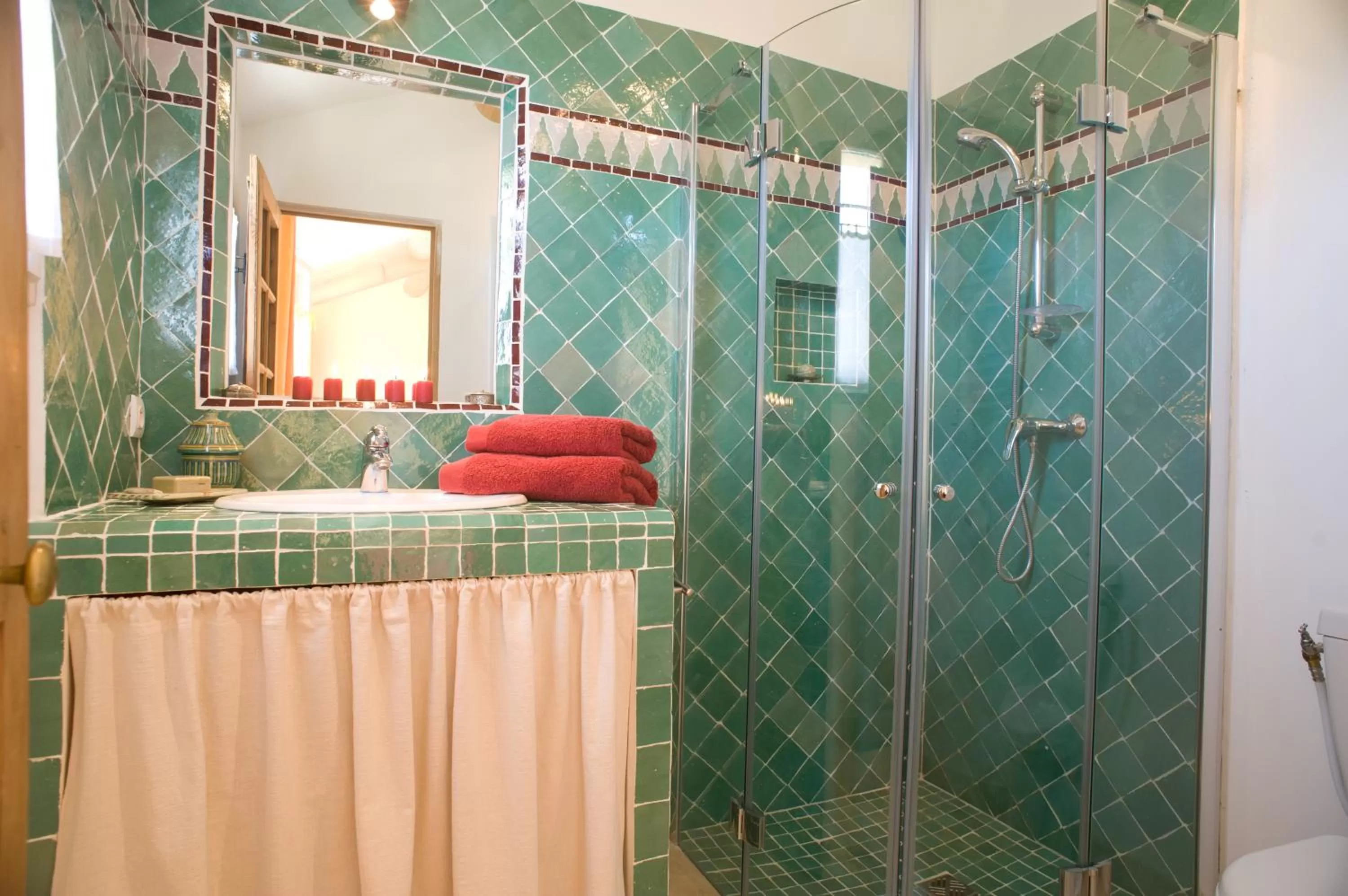 Bathroom in Chambres d'Hotes Domaine des Machottes