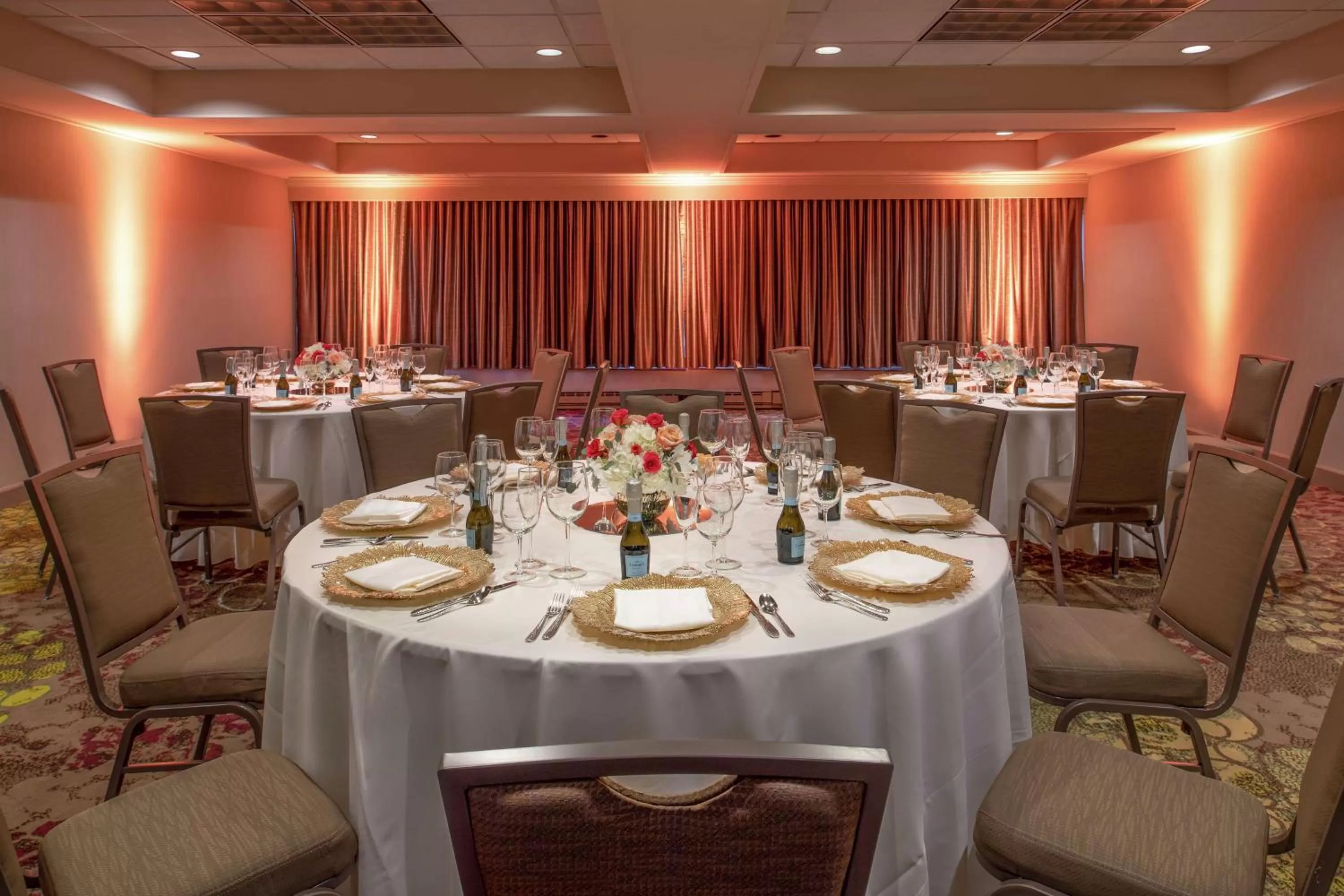 Meeting/conference room in DoubleTree Suites by Hilton Seattle Airport/Southcenter