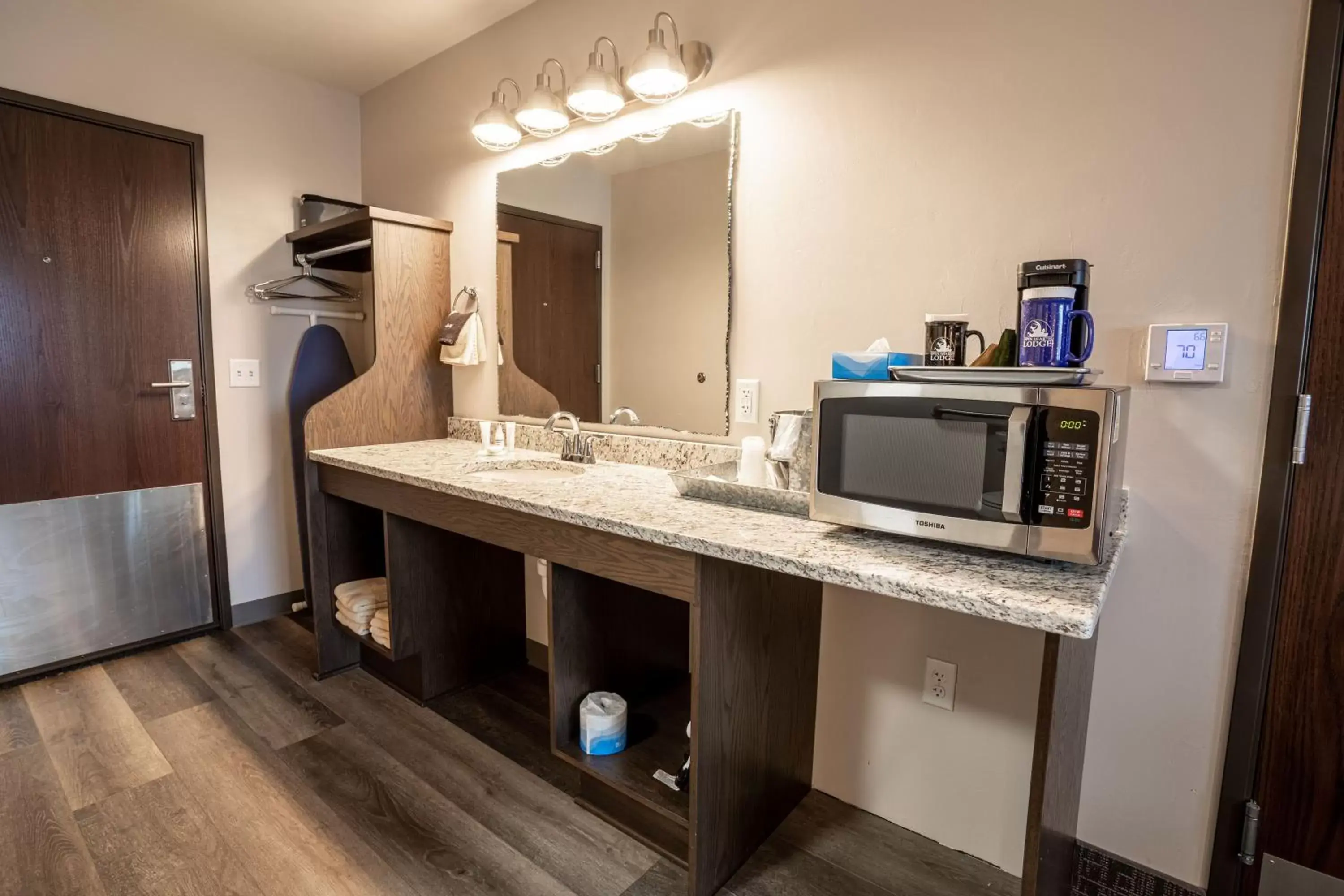 Bathroom in Open Hearth Lodge